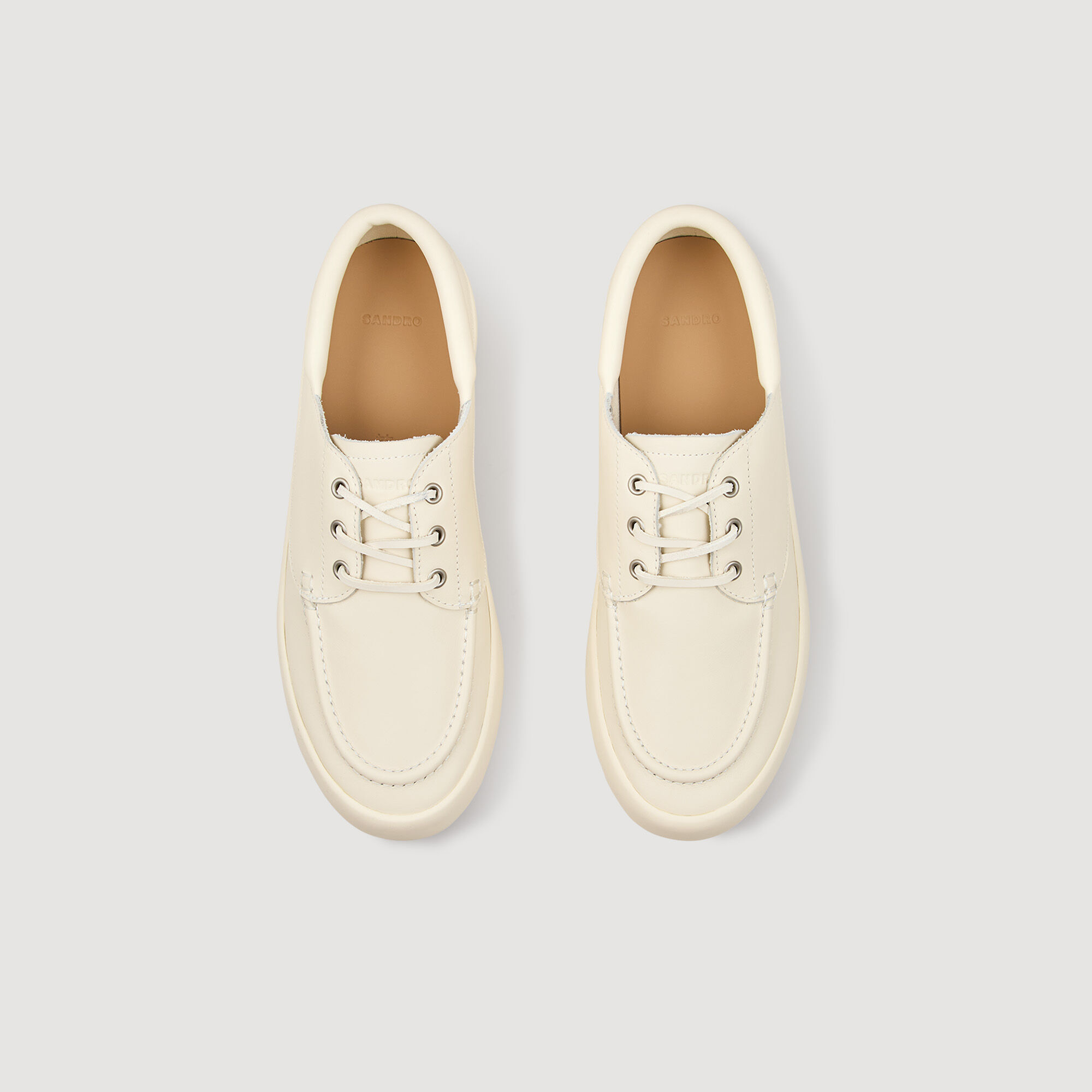 Leather boat shoes