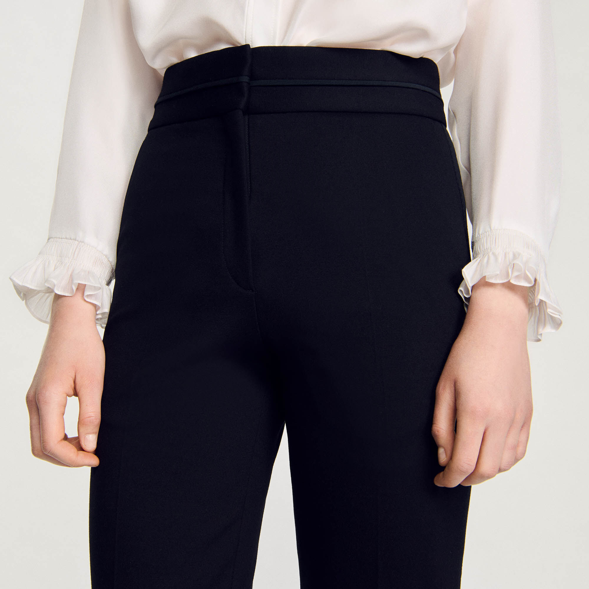 Straight-leg trousers