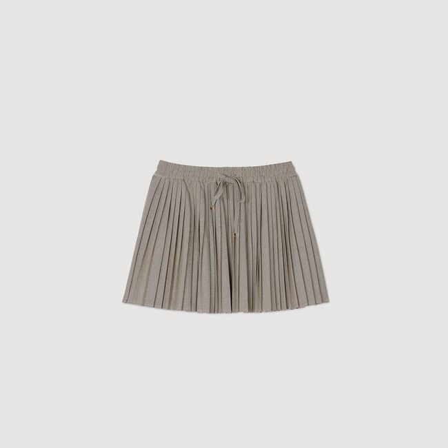 Short pleated skirt