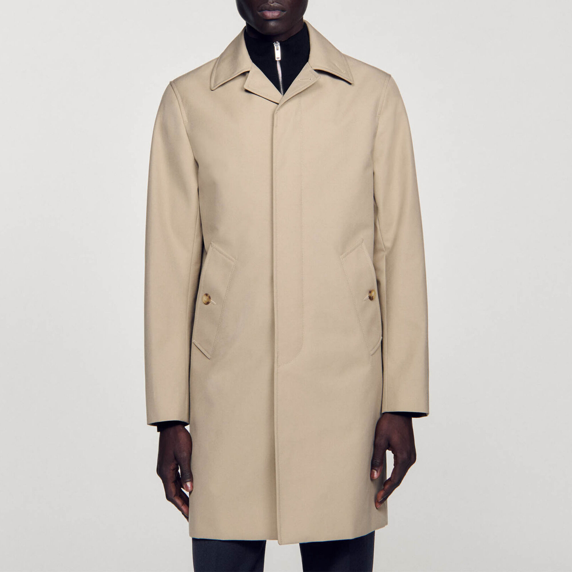 Straight-cut waterproof jacket