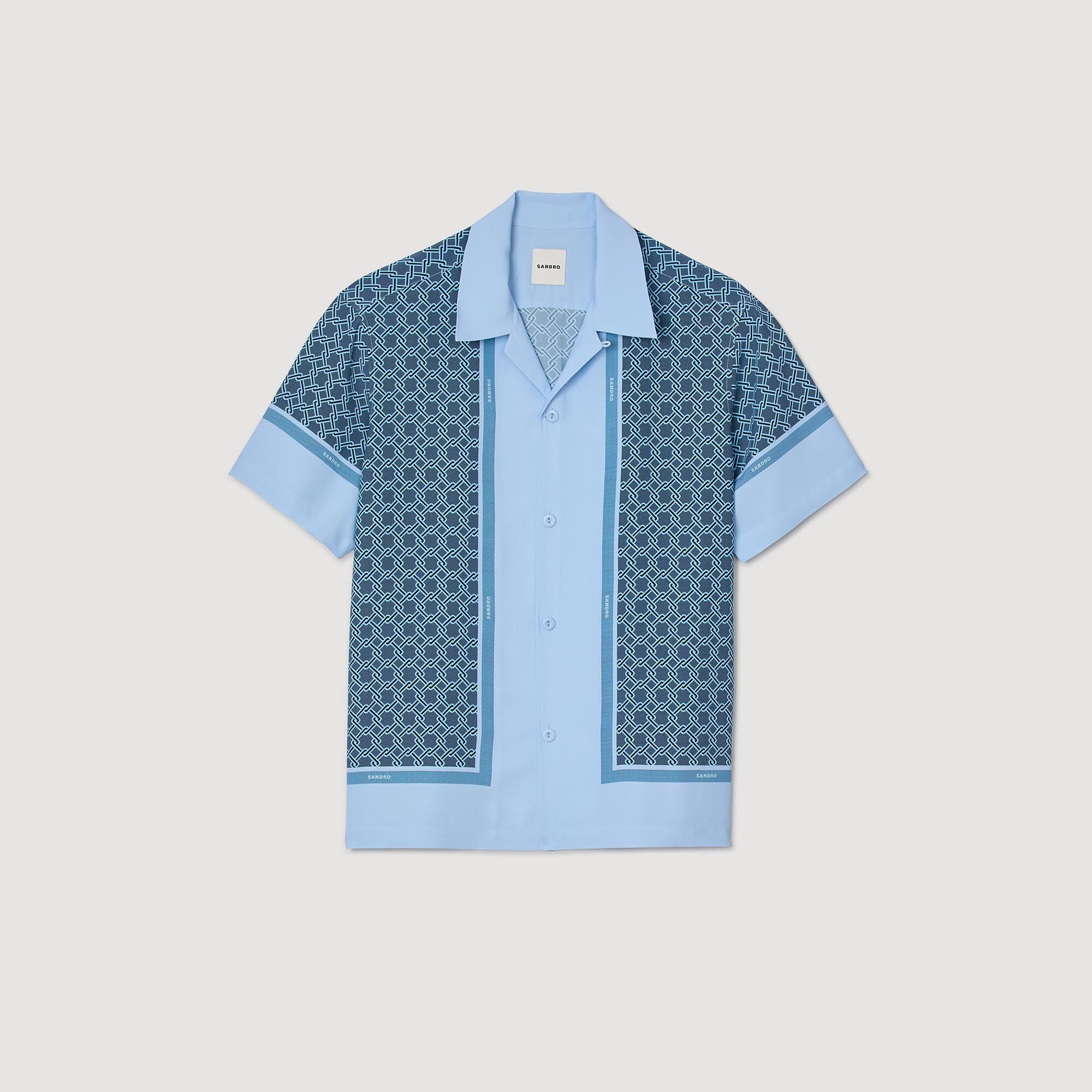 Short-sleeved patterned shirt