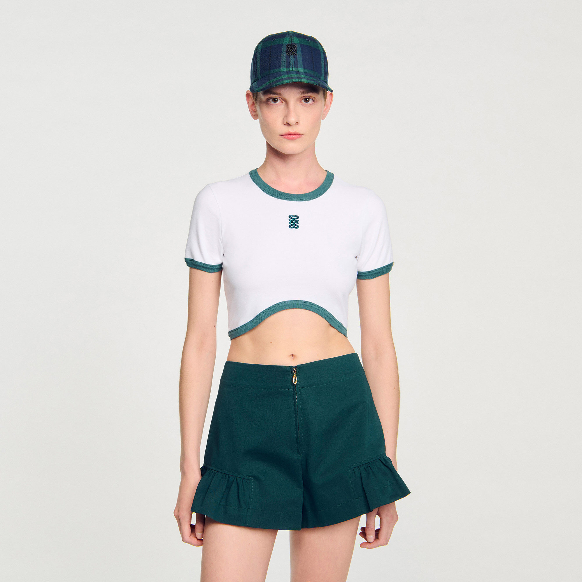 SANDRO 売れ筋商品|||サンドロ Tシャツ トップス レディース Tops White SANDRO logo-embroidered T-shirt | White | FARFETCH