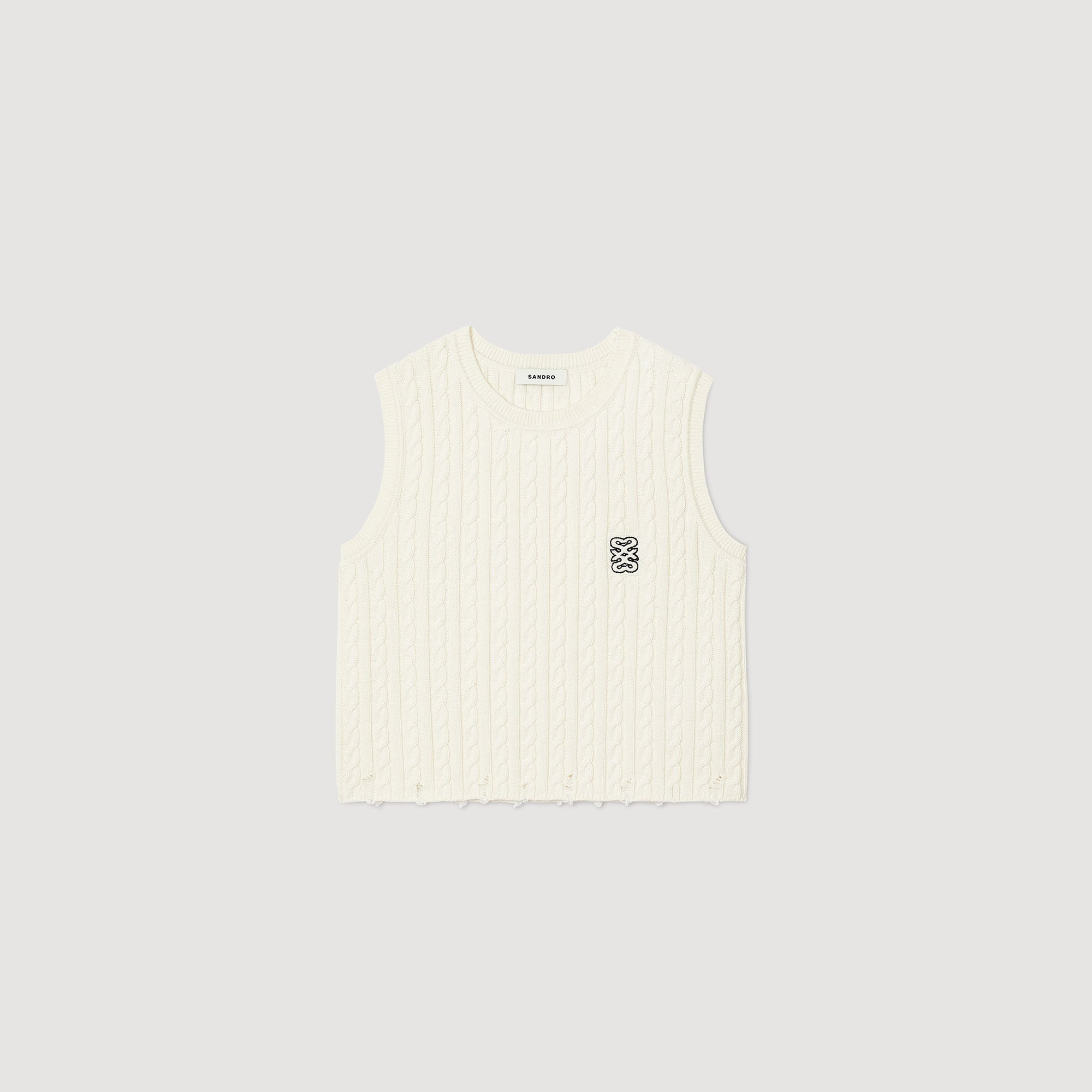 Sleeveless knit sweater