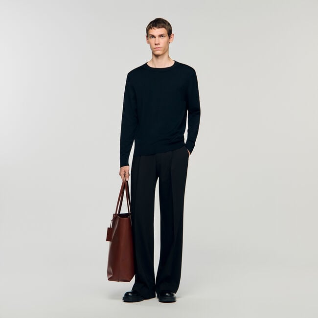 Fine knit sweater