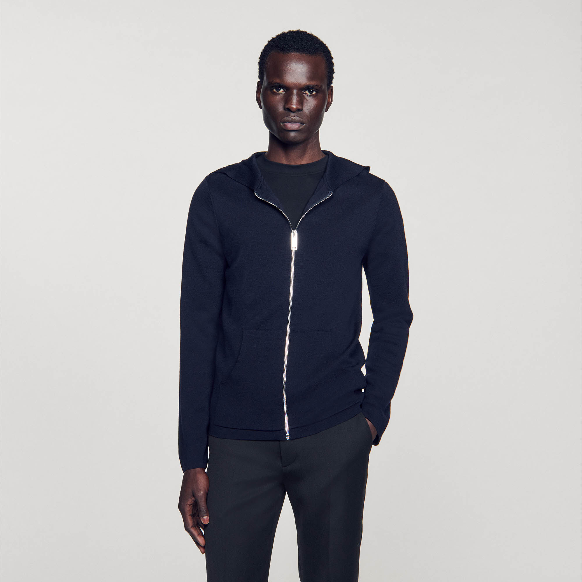 サンドロ　カーディガン Zipped cardigan with hood blue for Men | Sandro Paris