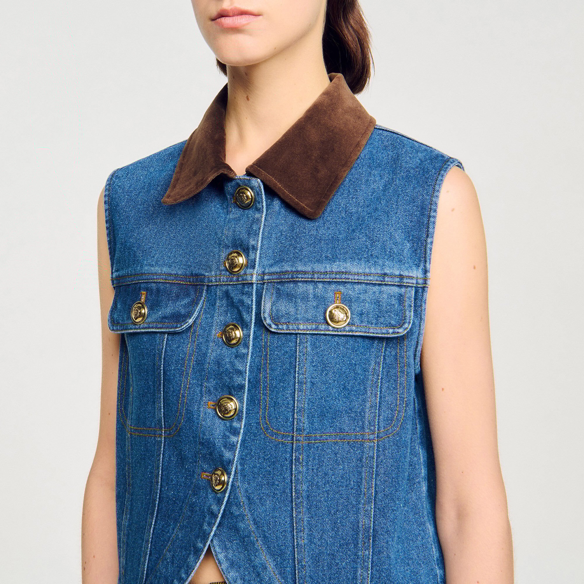 【海外限定】Sandroデニムジャケット☆Round-Neck Patch-Pocket Sleeveless denim jacket blue For Women | Sandro Paris