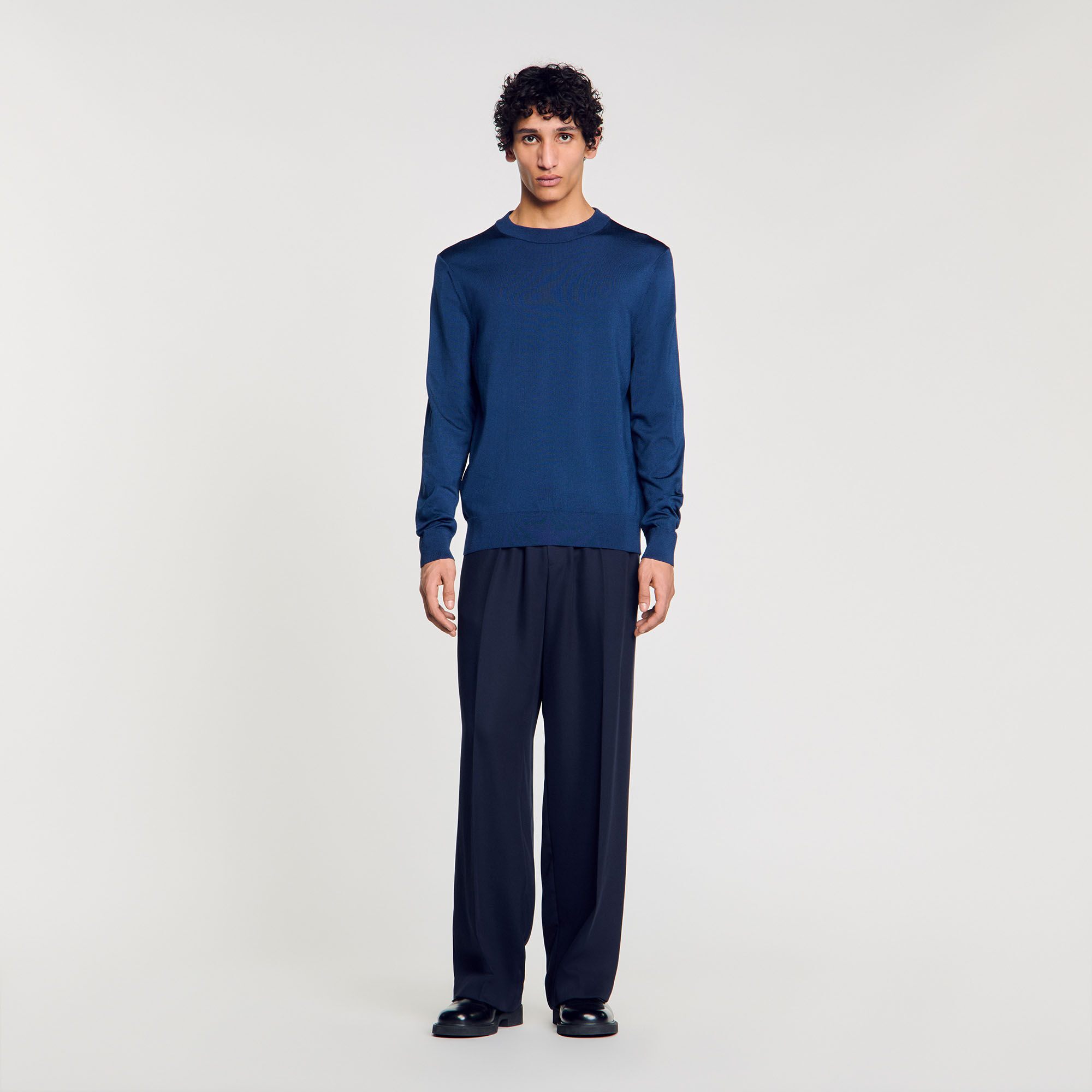 Fine knit sweater