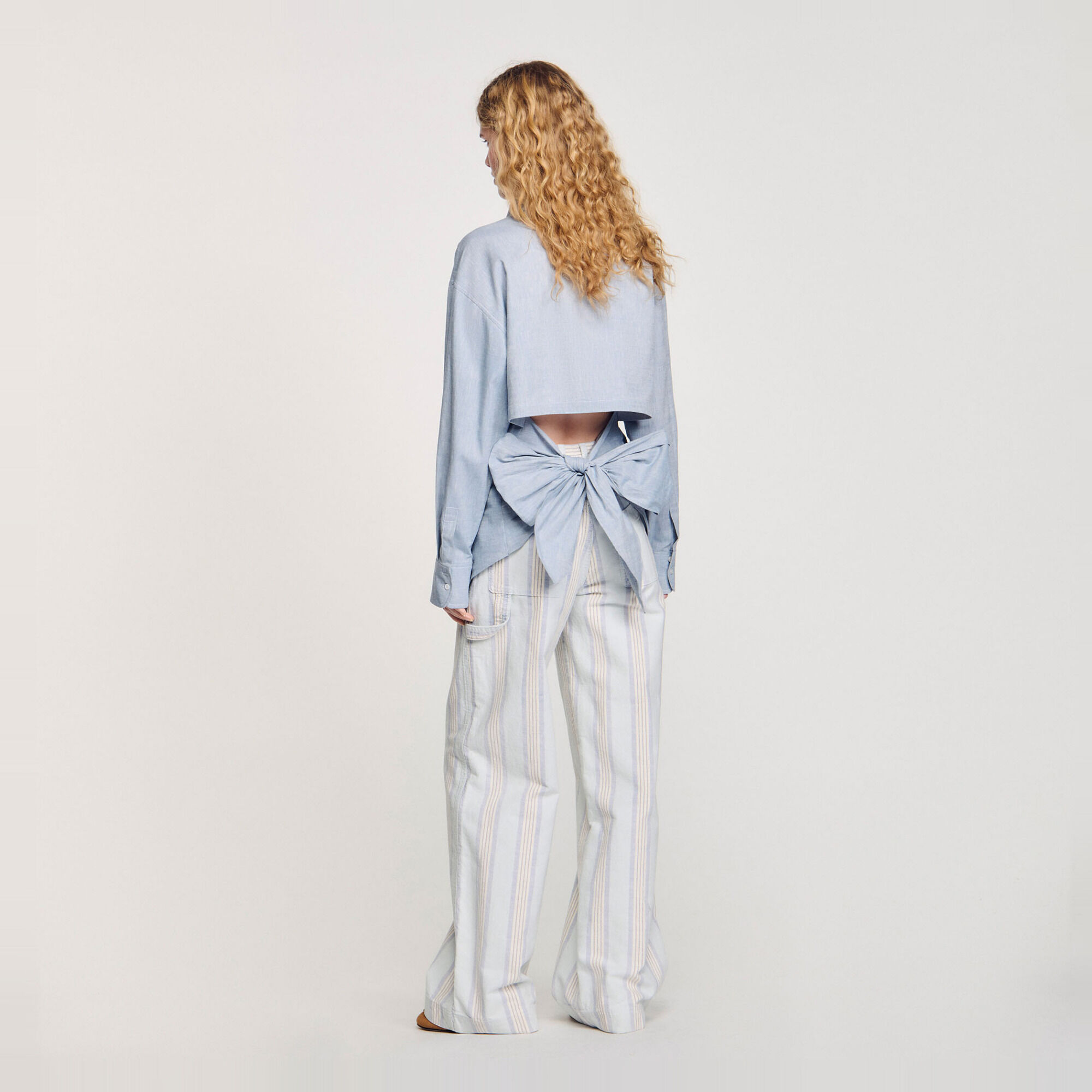 Long tie-back shirt