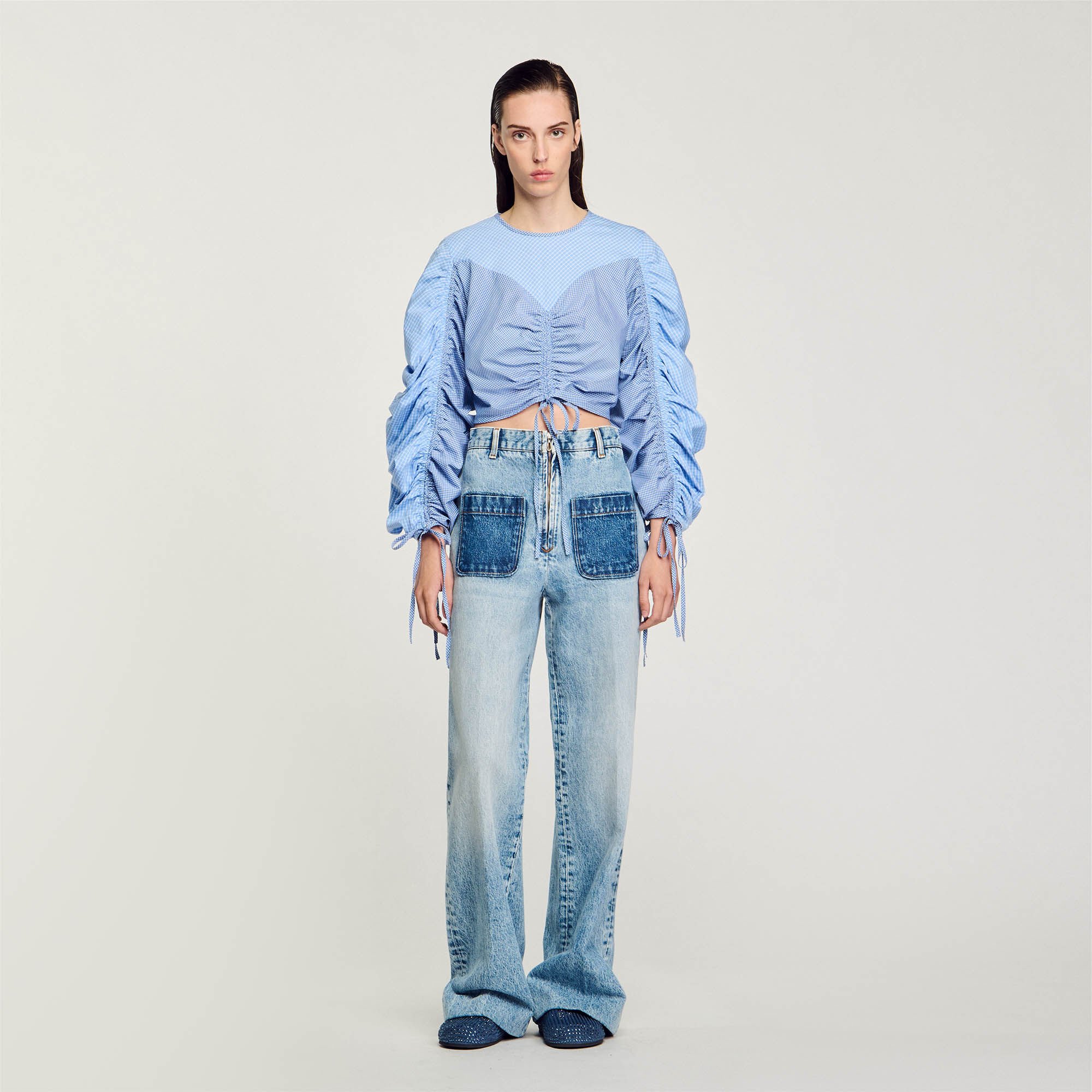 Patterned top with drawstrings