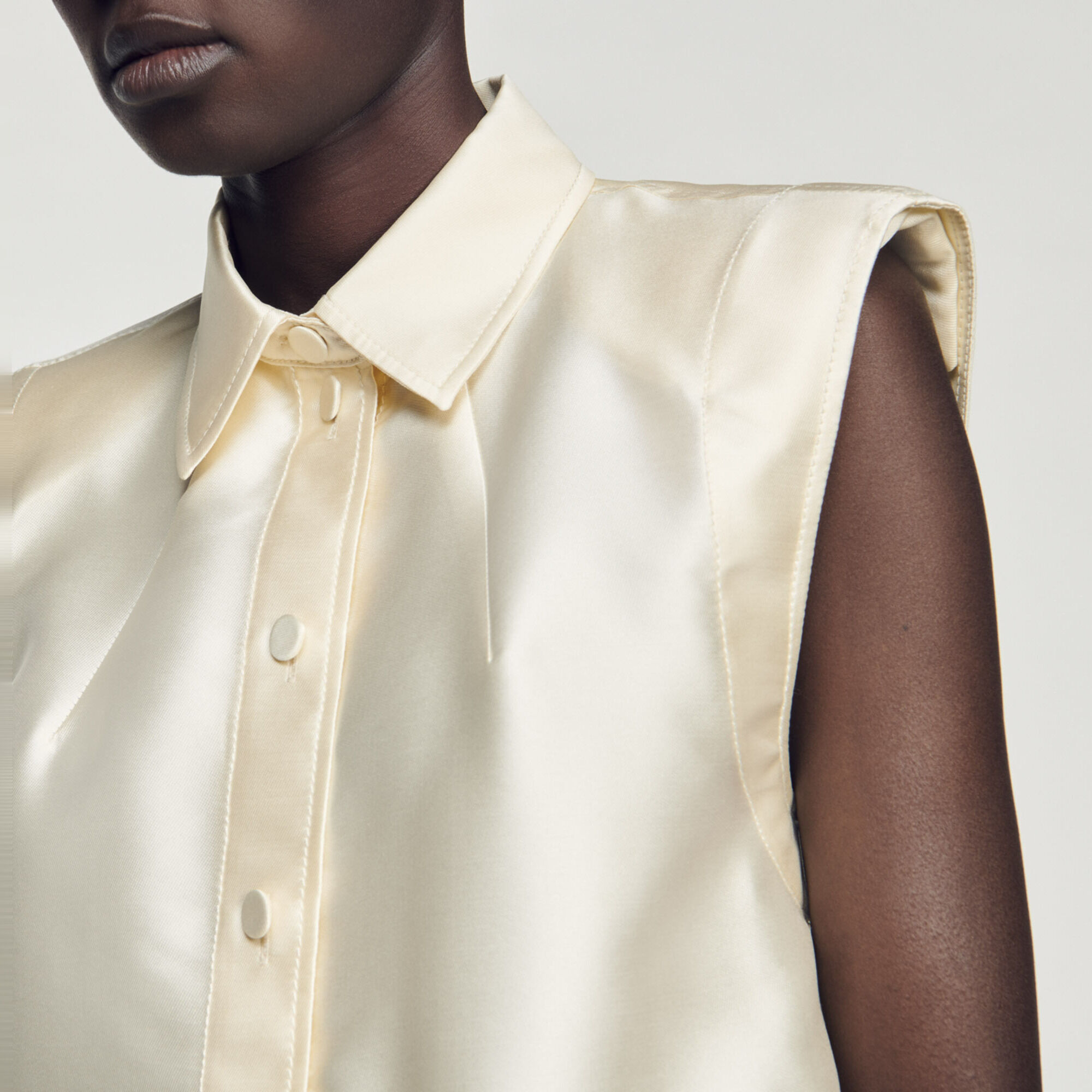 Cropped satin shirt