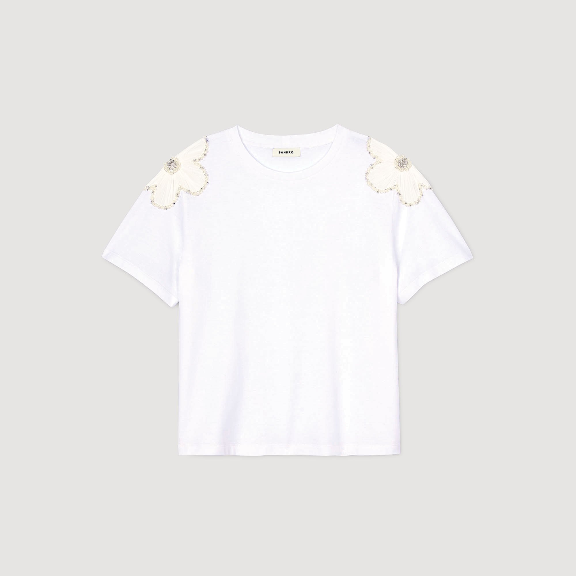 T-shirt with embroidered flowers