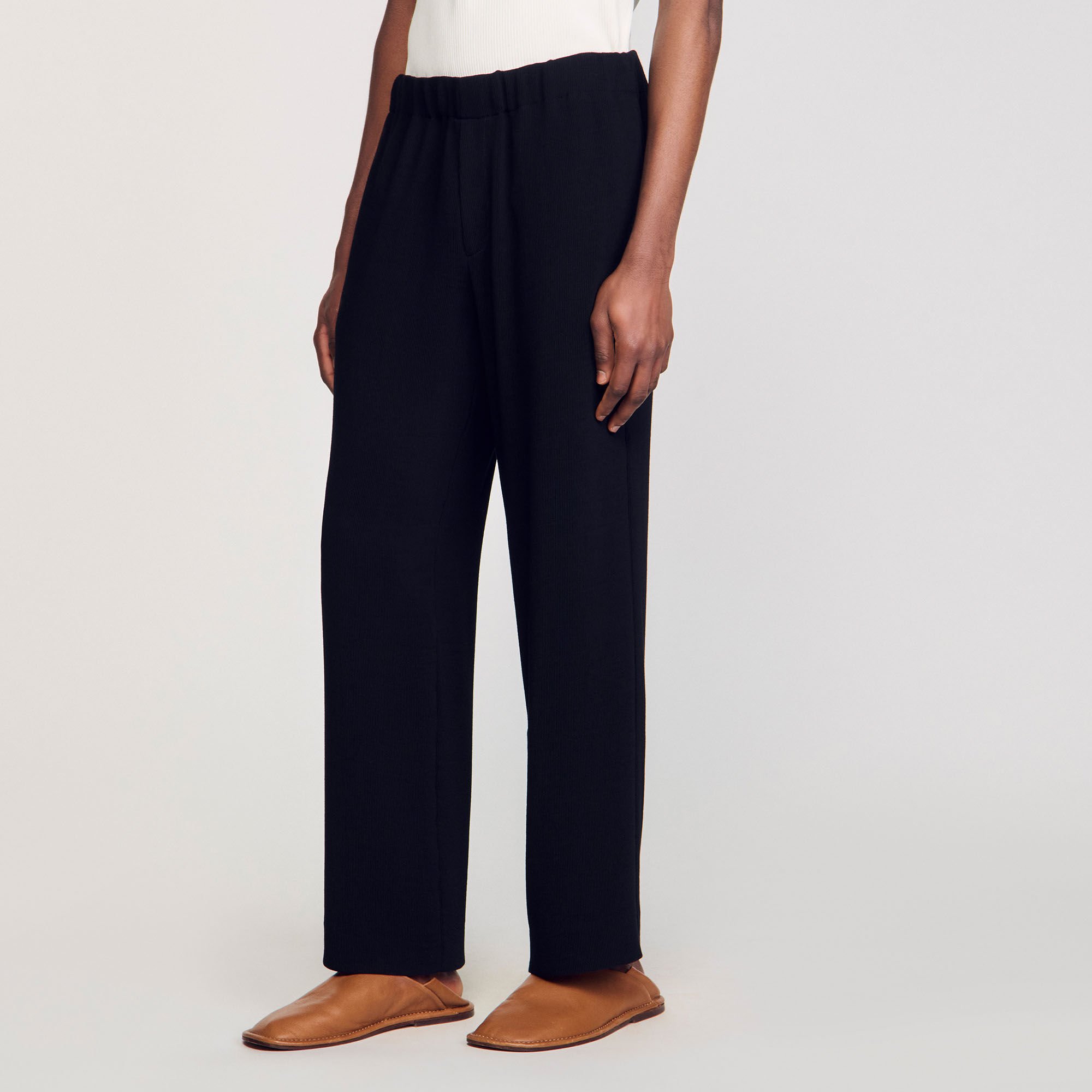 Pleated trousers