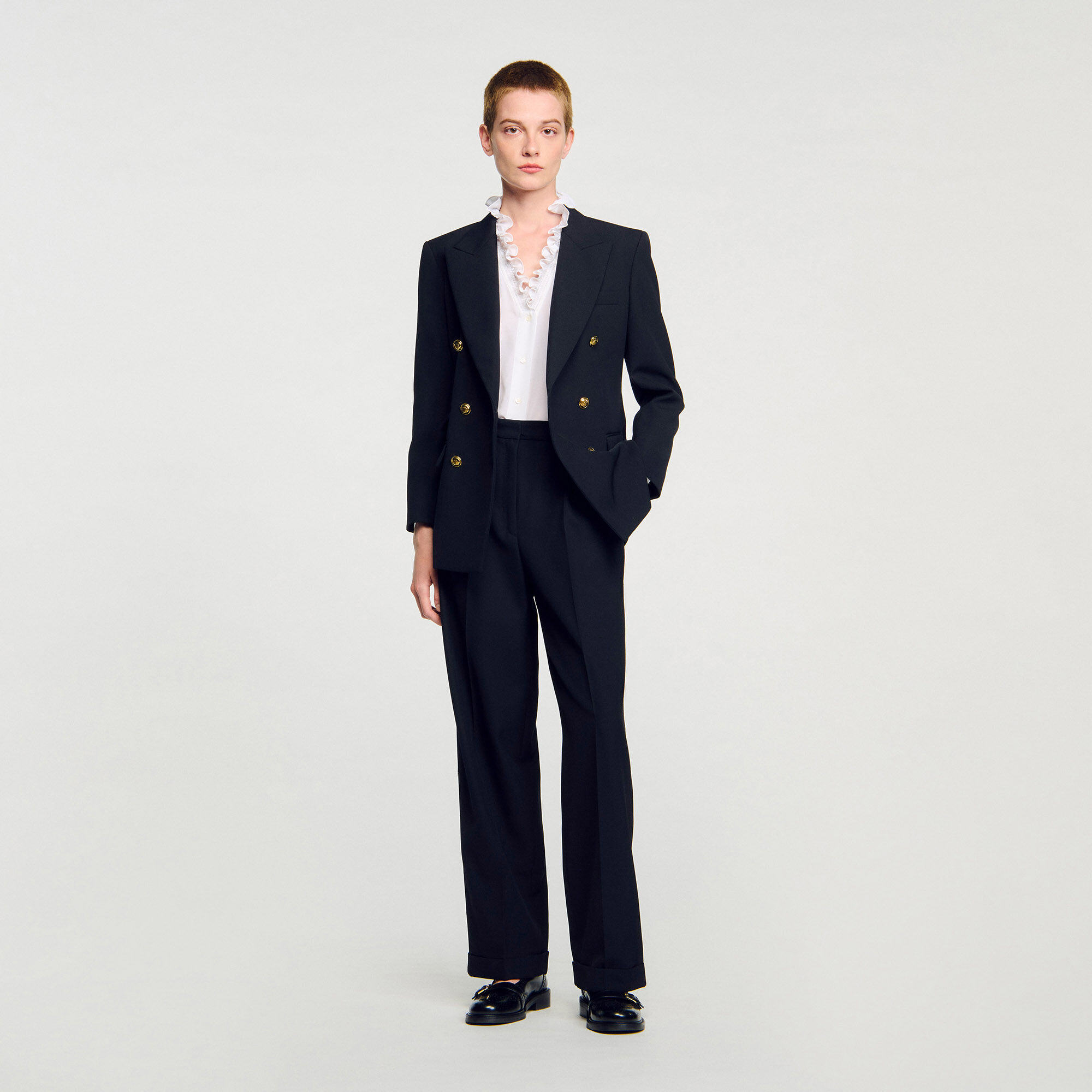 Straight-leg trousers