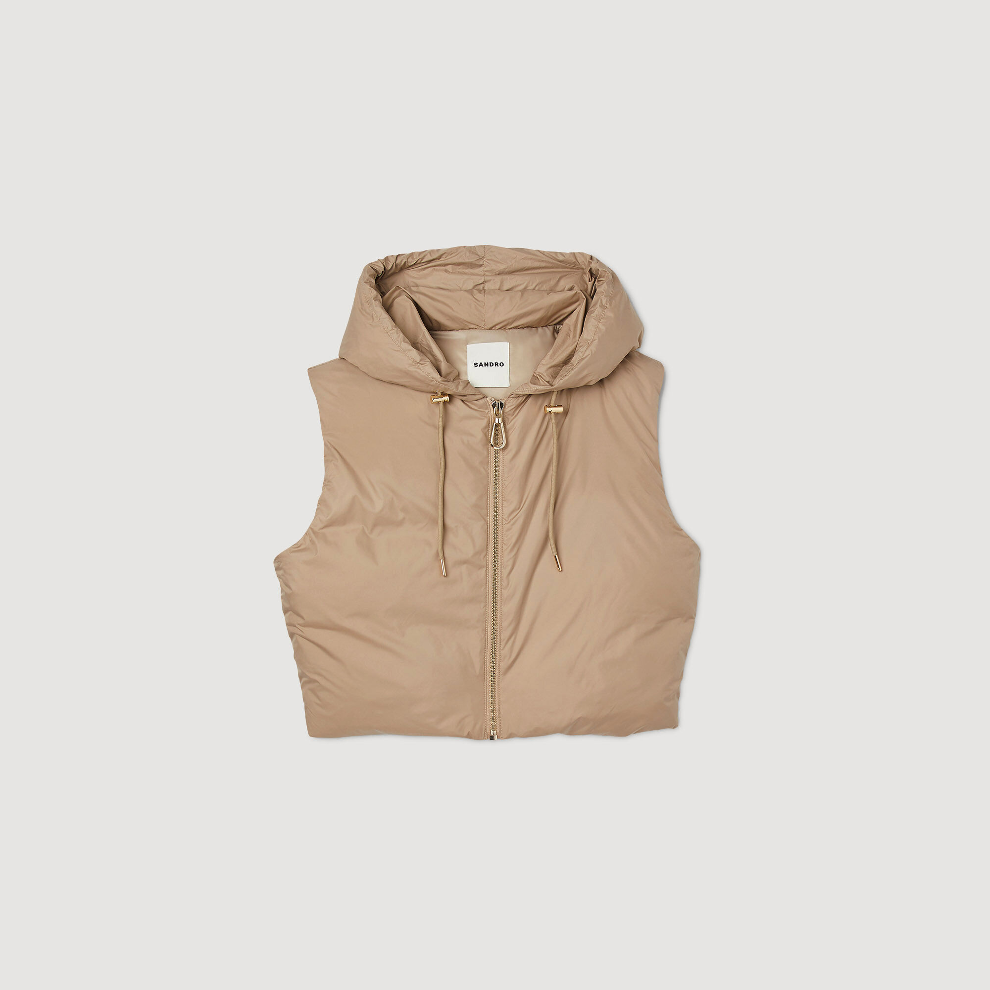 Sleeveless puffer jacket