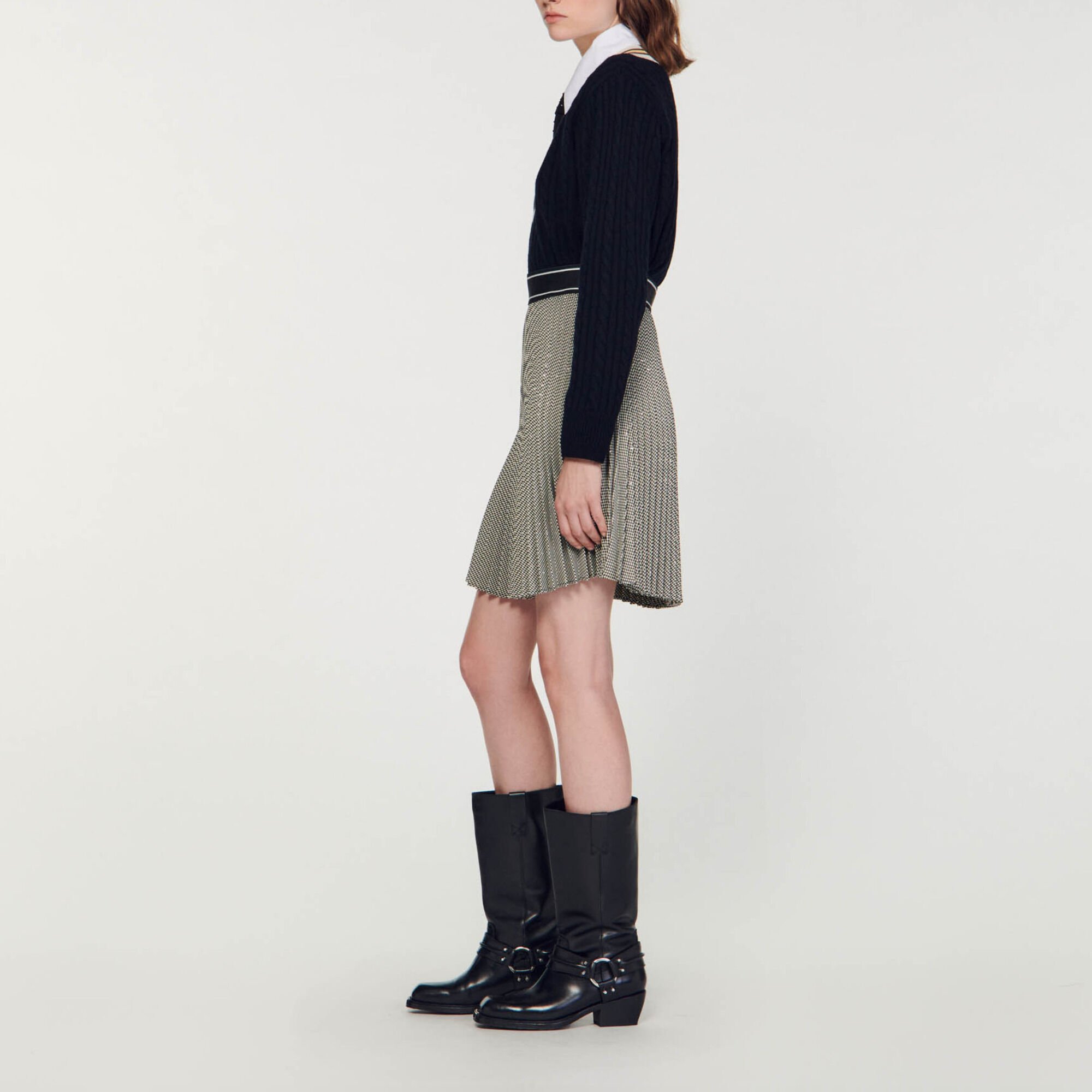 Short pleated skirt with rhinestones