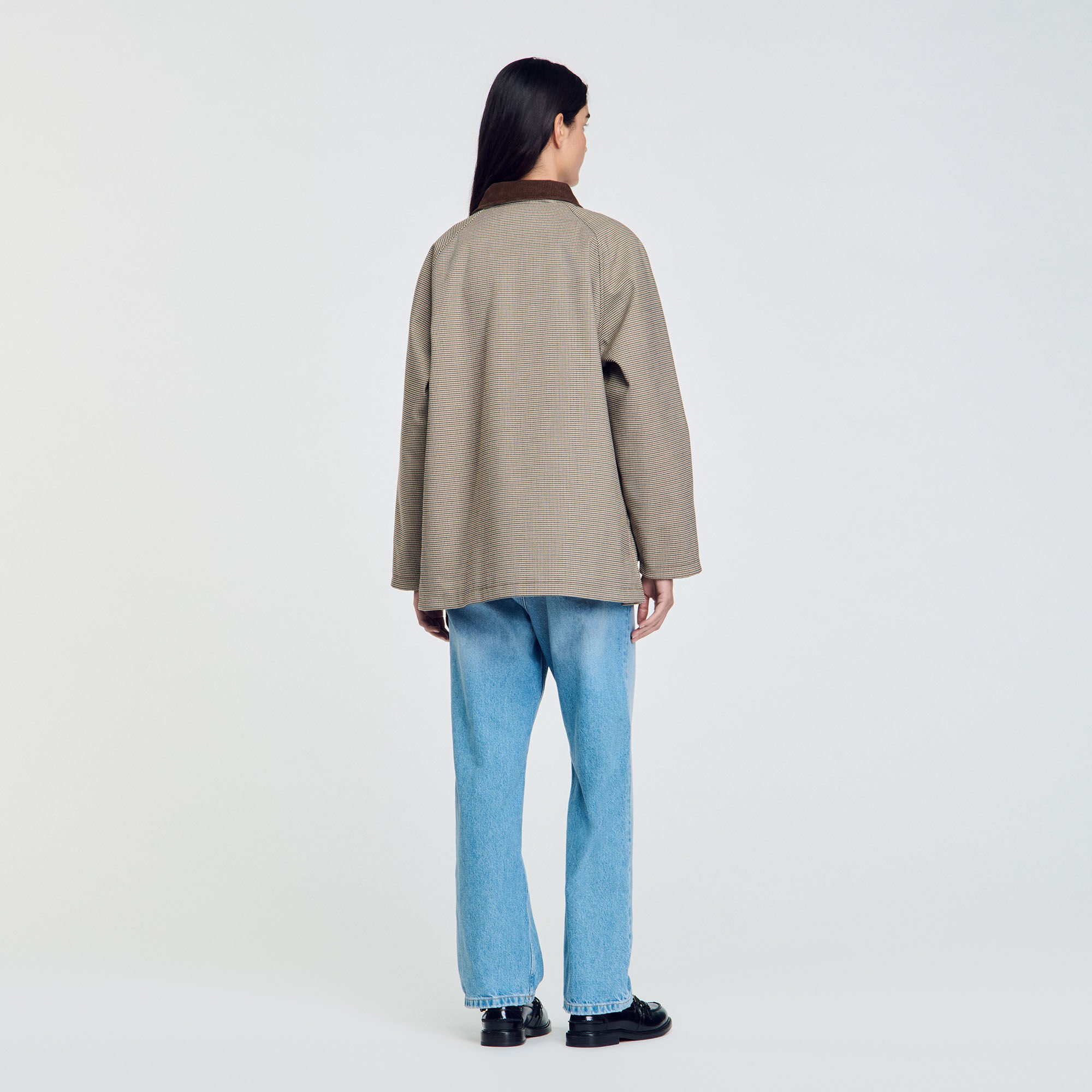 Check coat with velvet collar