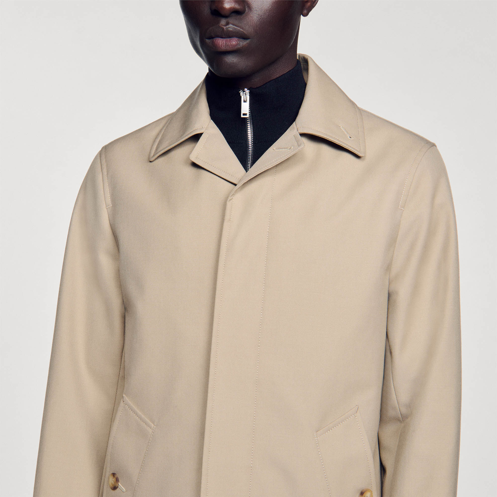 Straight-cut waterproof jacket