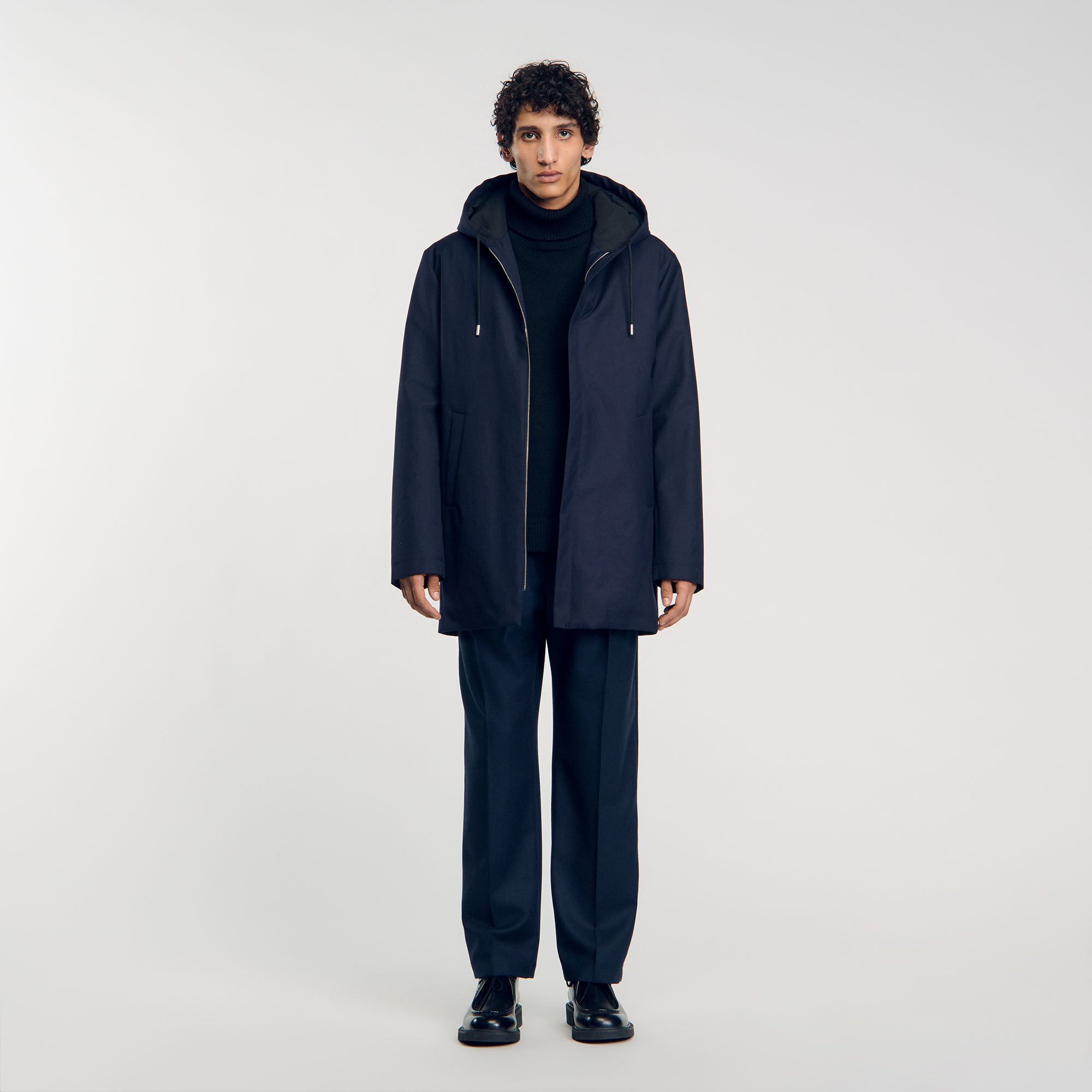 Hooded parka with zip