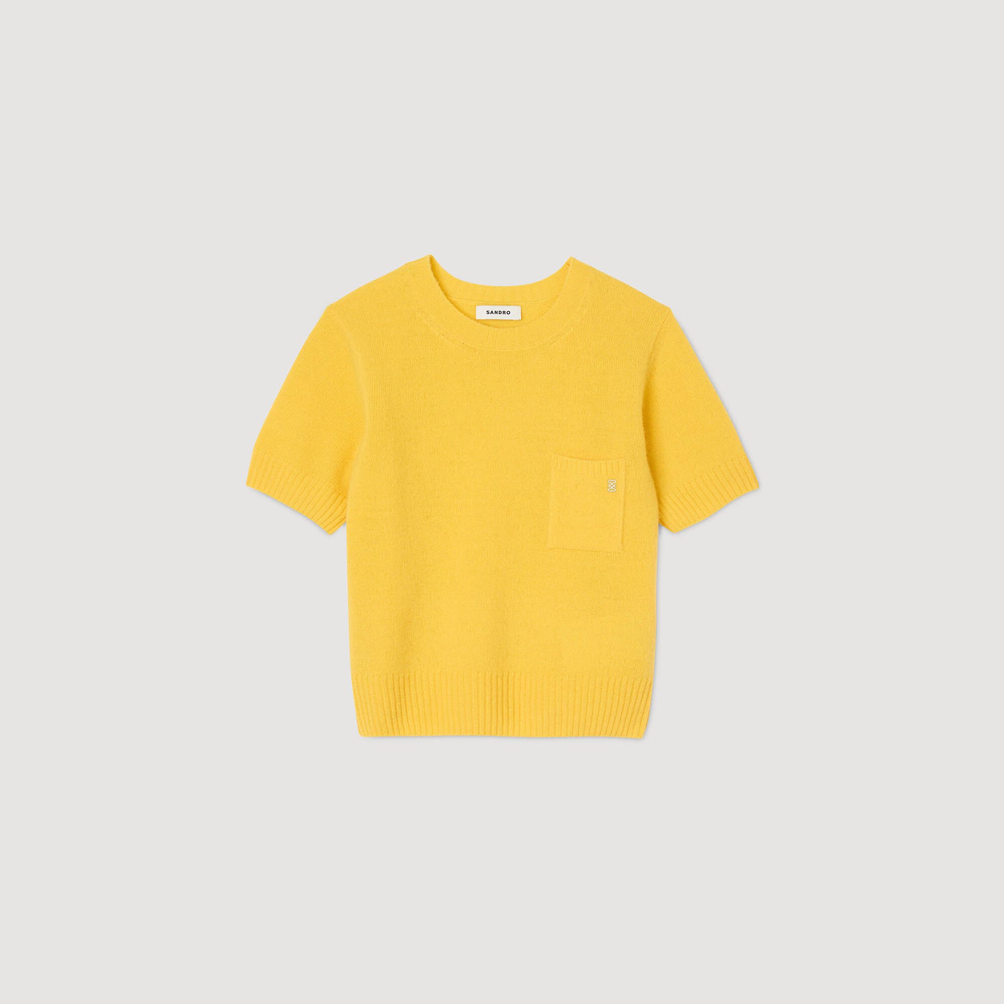 Short-sleeve sweater