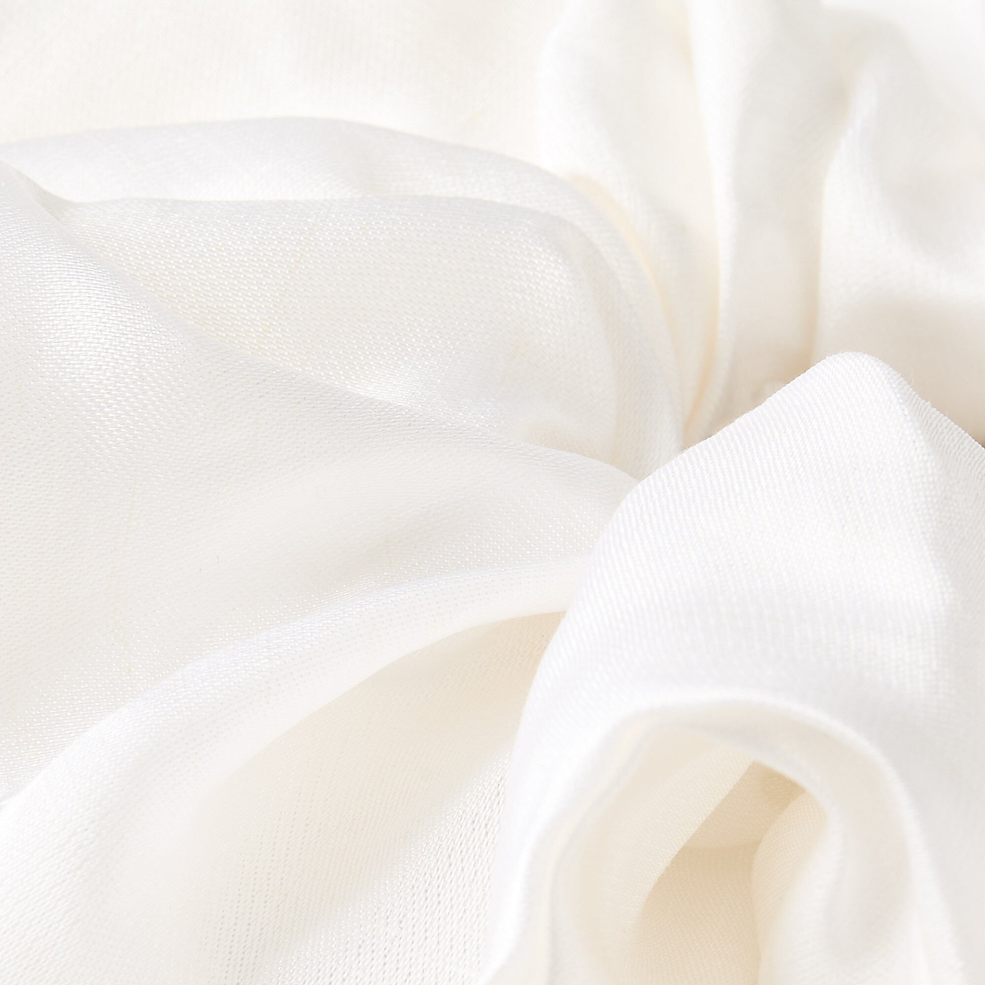 Satin-effect scrunchie