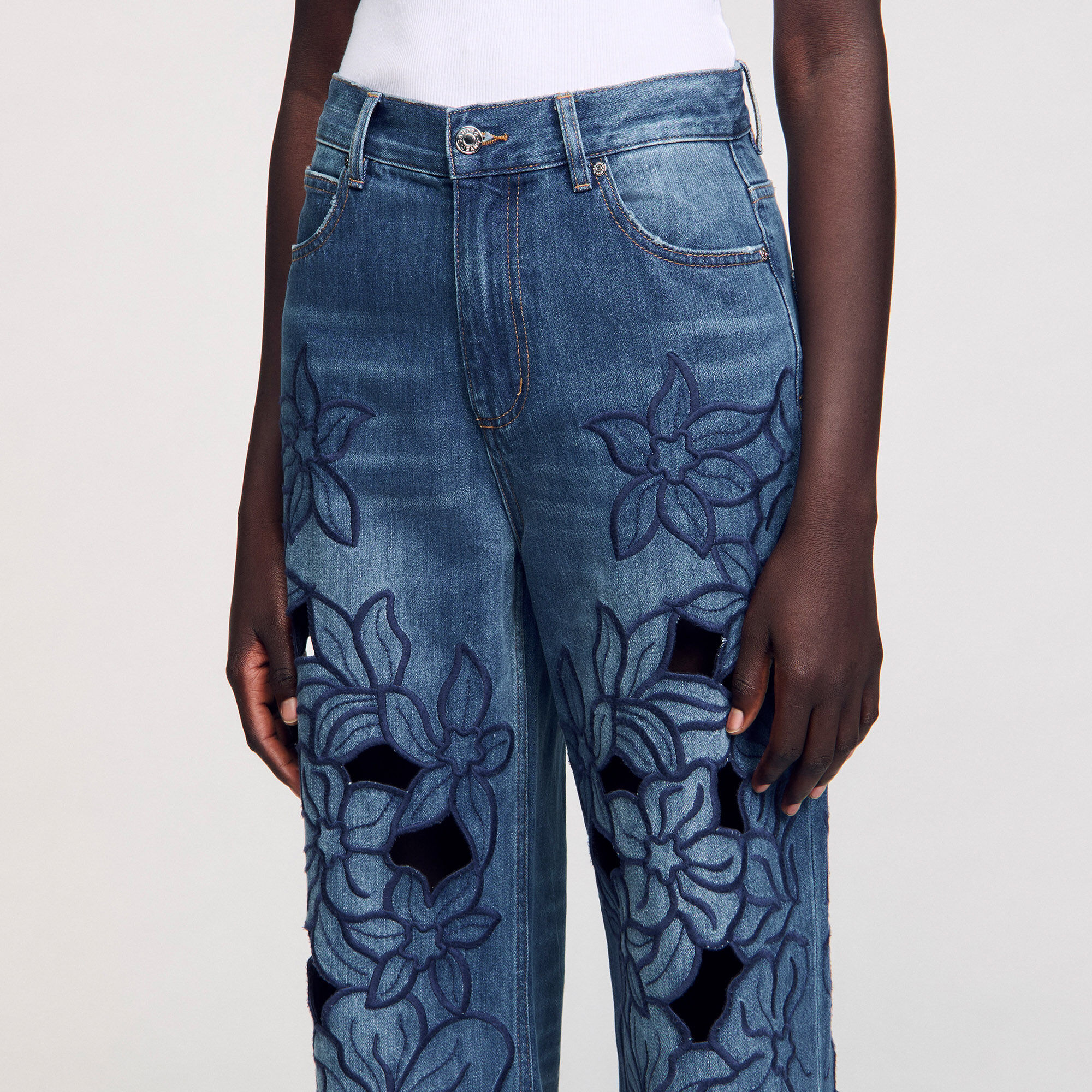Embroidered jeans blue For Women | Sandro Paris