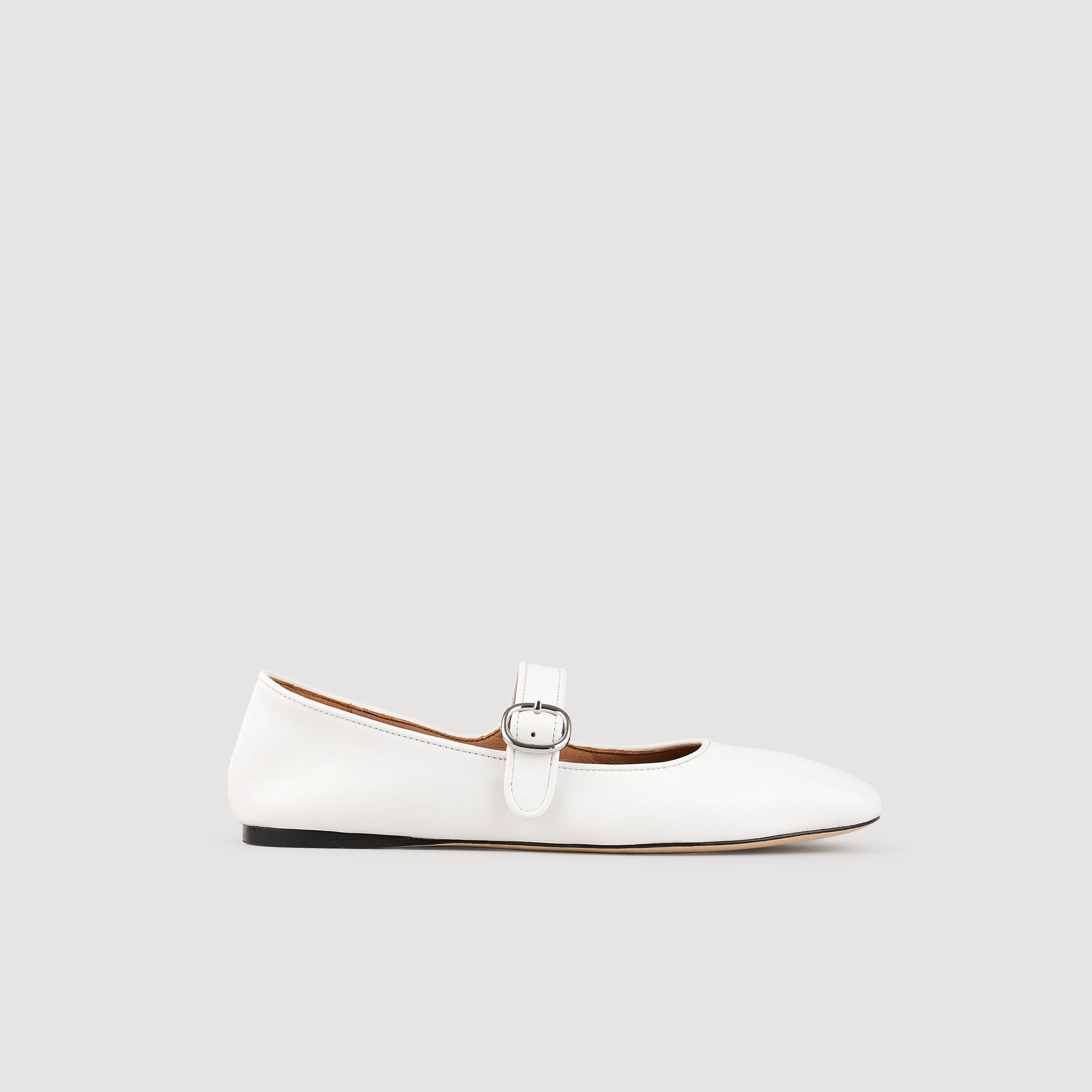 [OPEN YY] / ☆ 25SS CROSS BUCKLE BALLET FLATS / BEIGE OPEN YY CROSS BUCKLE BALLET FLATS, BEIGE – SeoulSeoul