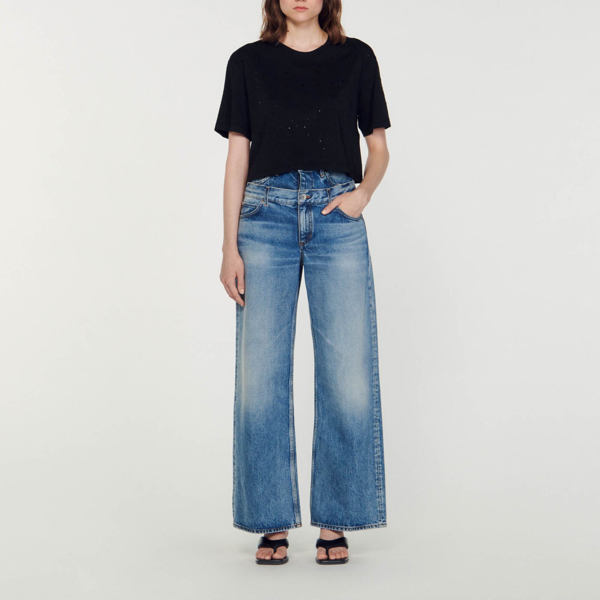 Cropped T-shirt with rhinestones