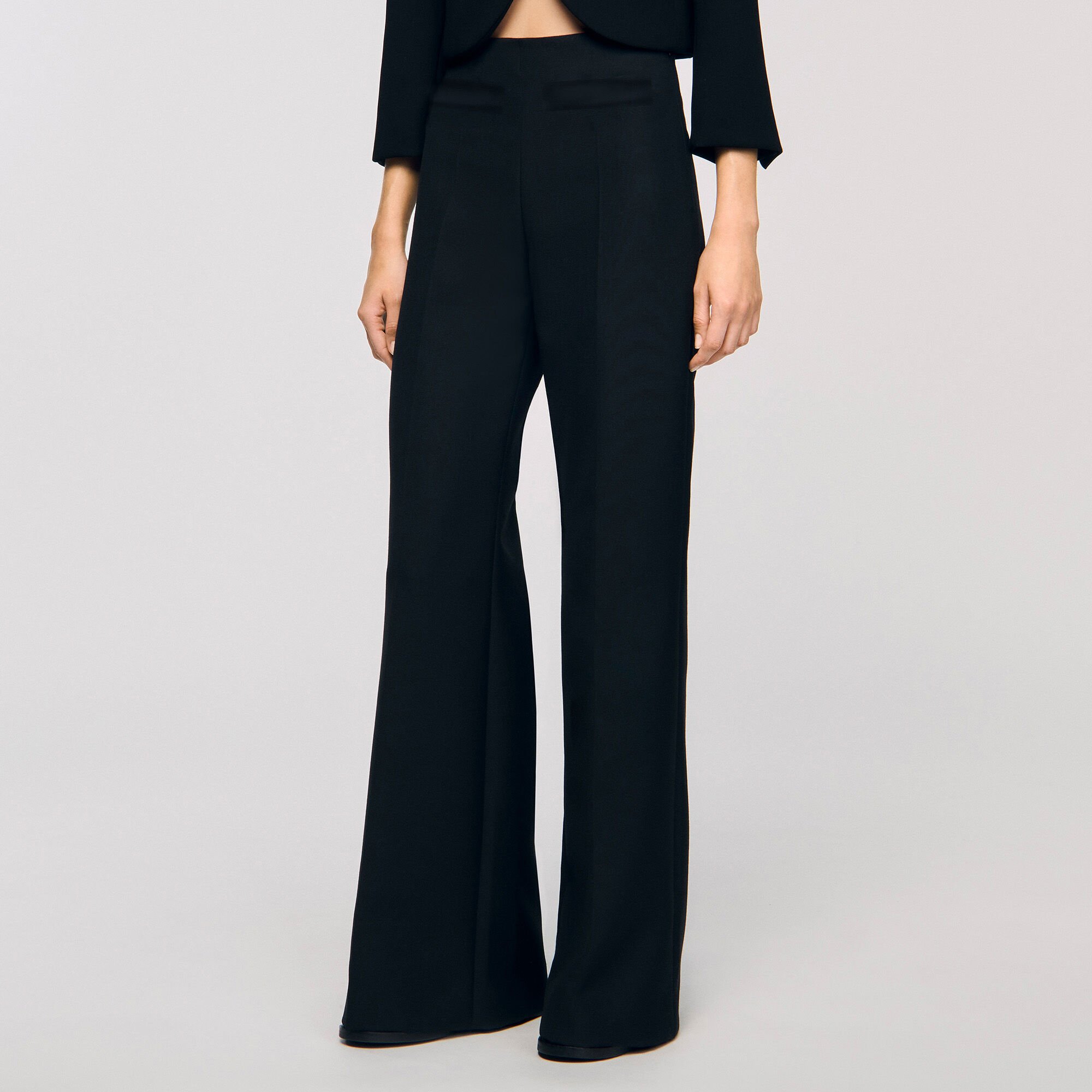Pocket detail trousers