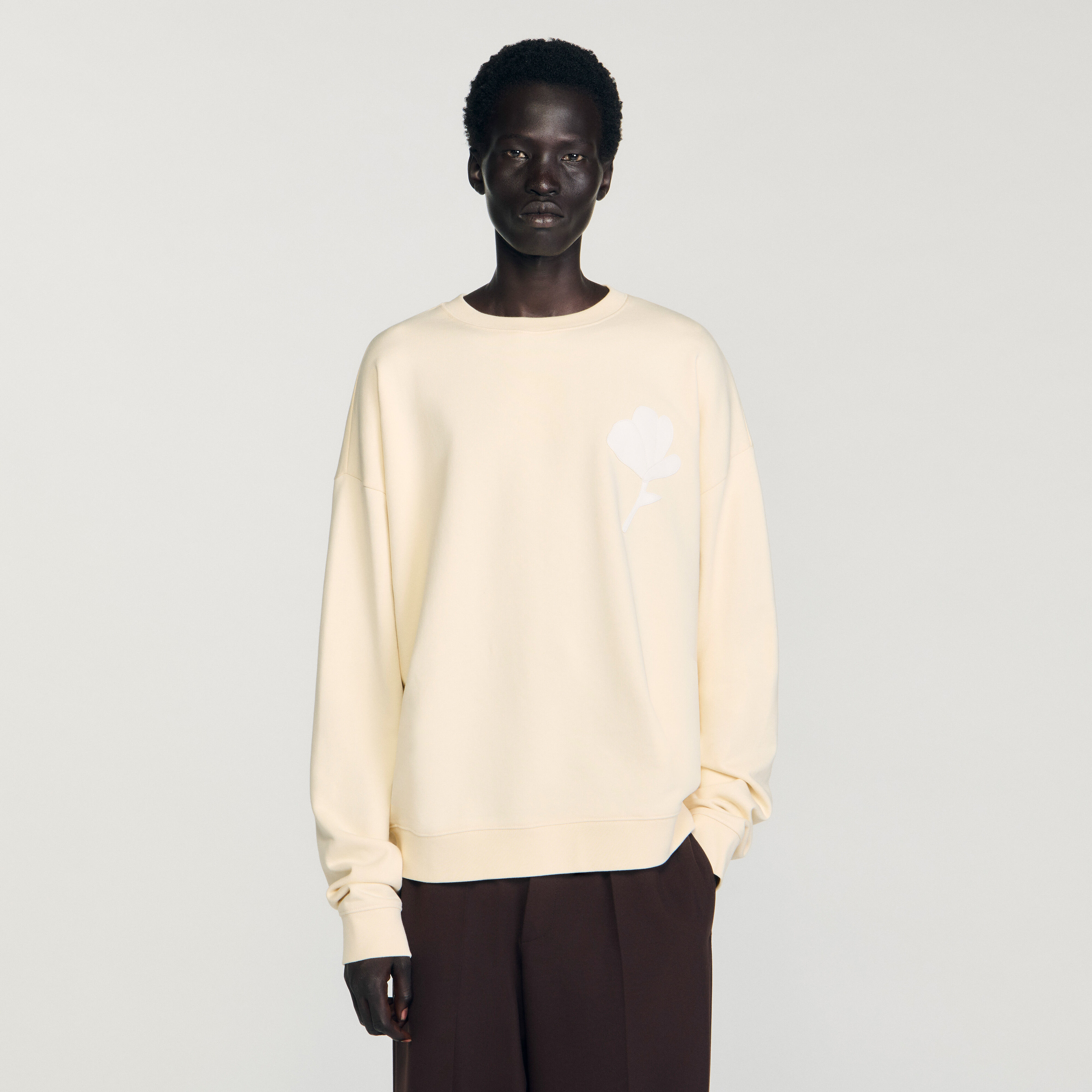 【新品】FLOWER PATCH SWEAT TOP 新品】FLOWER PATCH SWEAT TOP