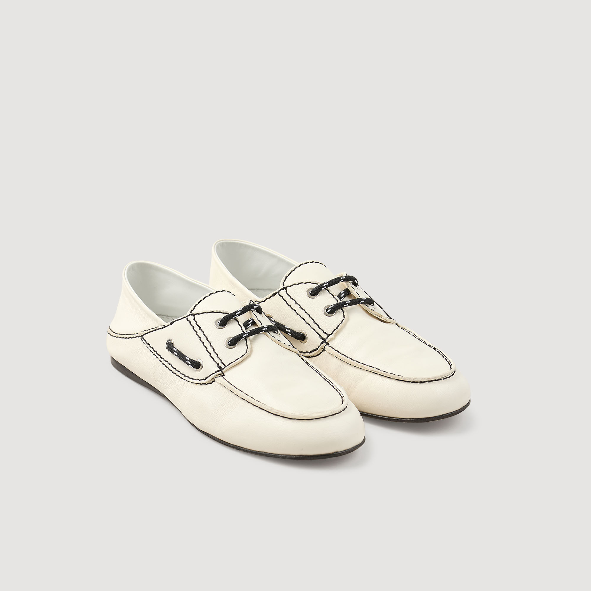 Leather boat shoe loafers white / beige For Women | Sandro Paris
