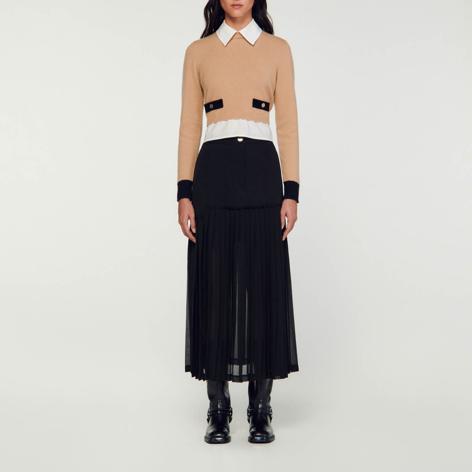 The iconic white pleated skirt best sale