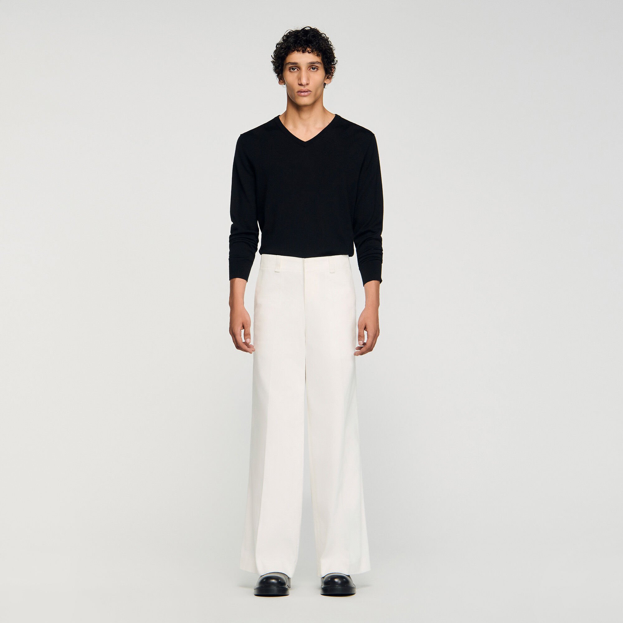Wide-leg trousers
