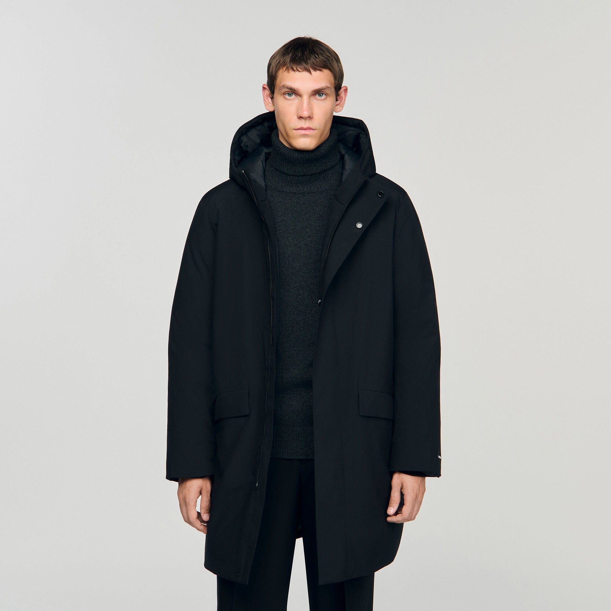 Hooded parka with zip