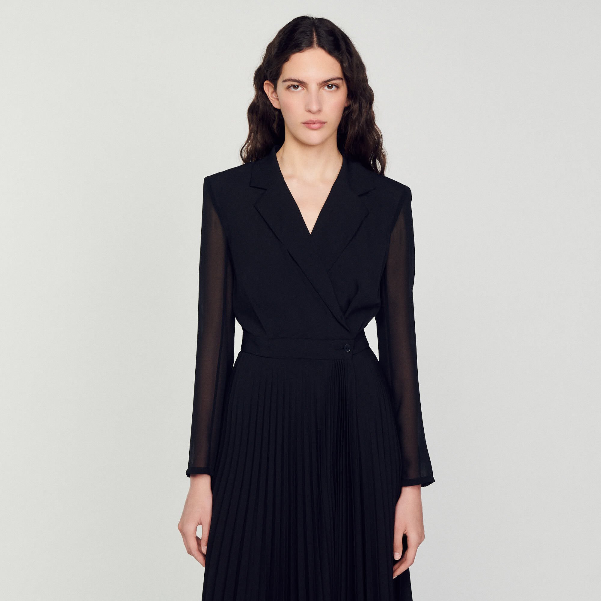 Dual-material long-sleeved dress