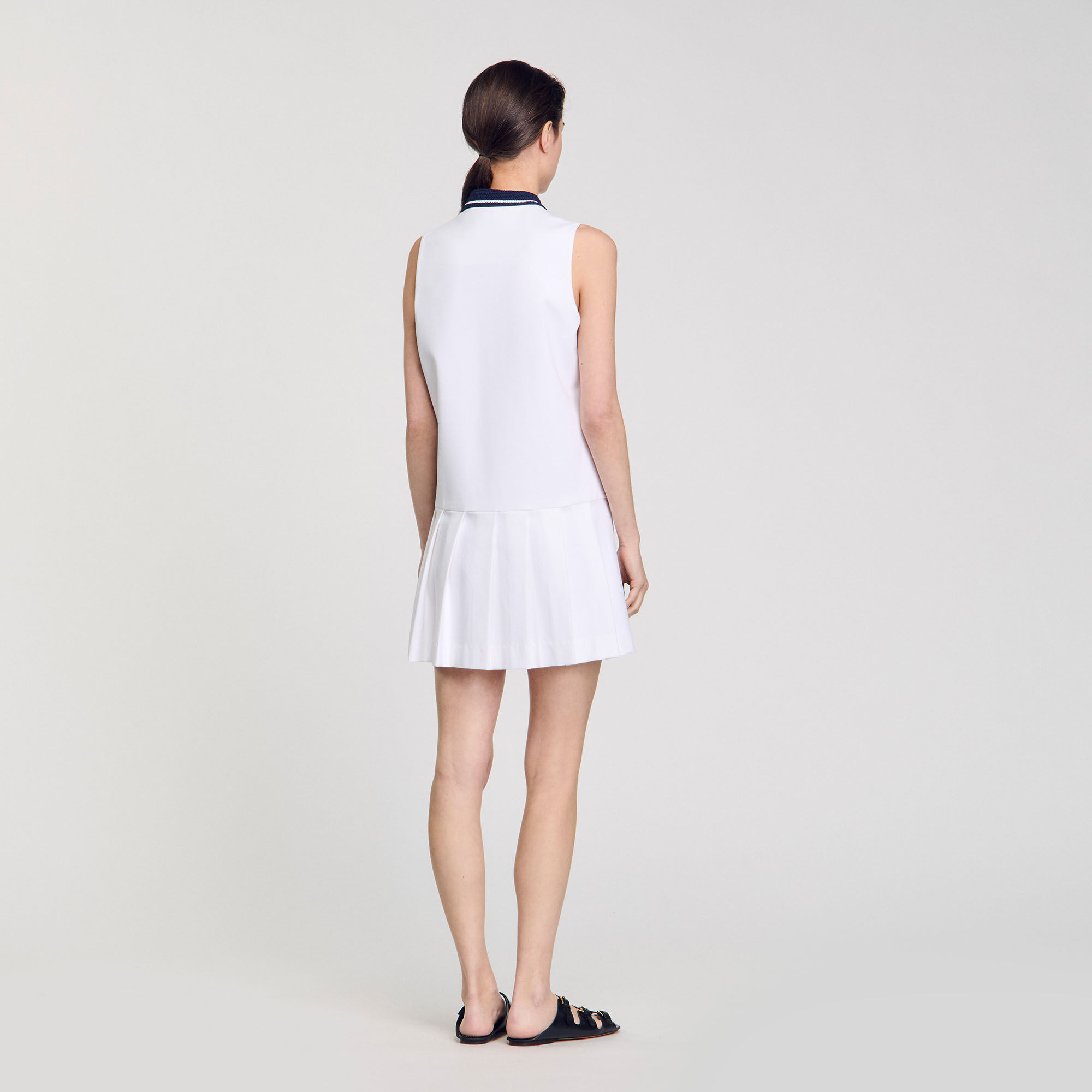 特価/完売前に【sandro】Contrast-Collar Jersey Mini Dress Mini dress with contrasting collar white / beige For Women