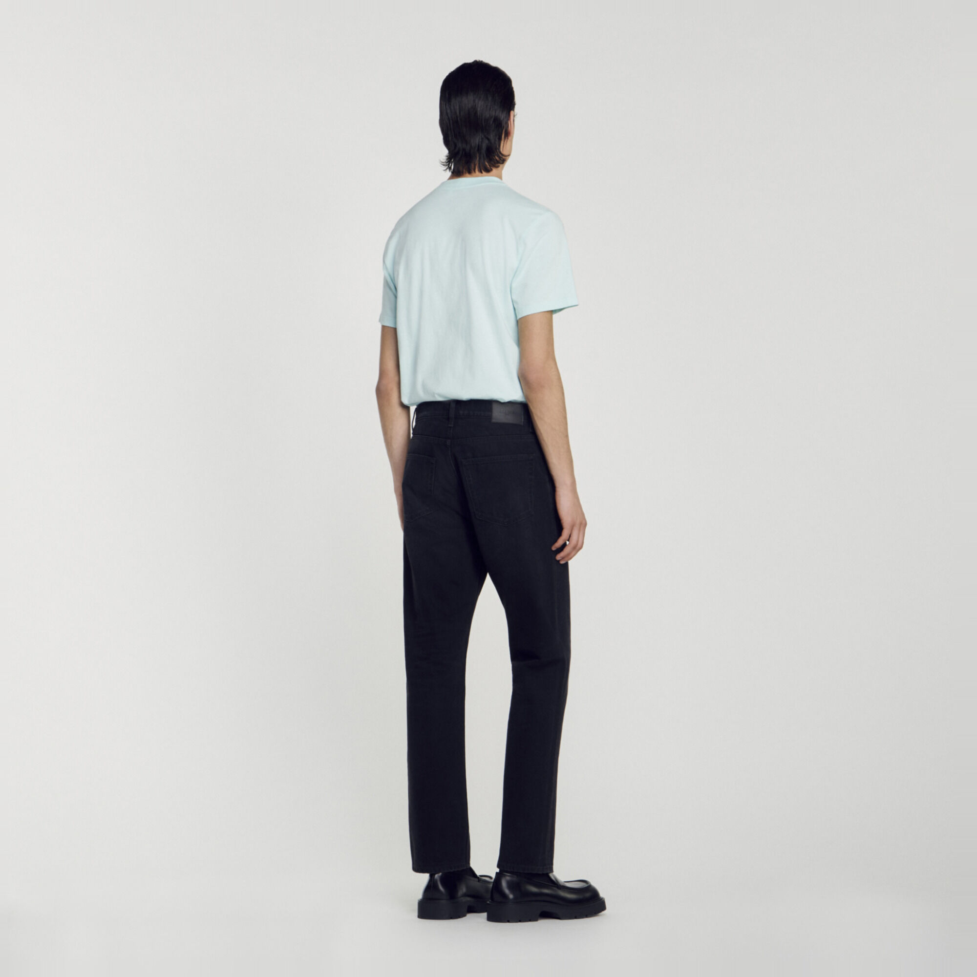 Straight-leg jeans