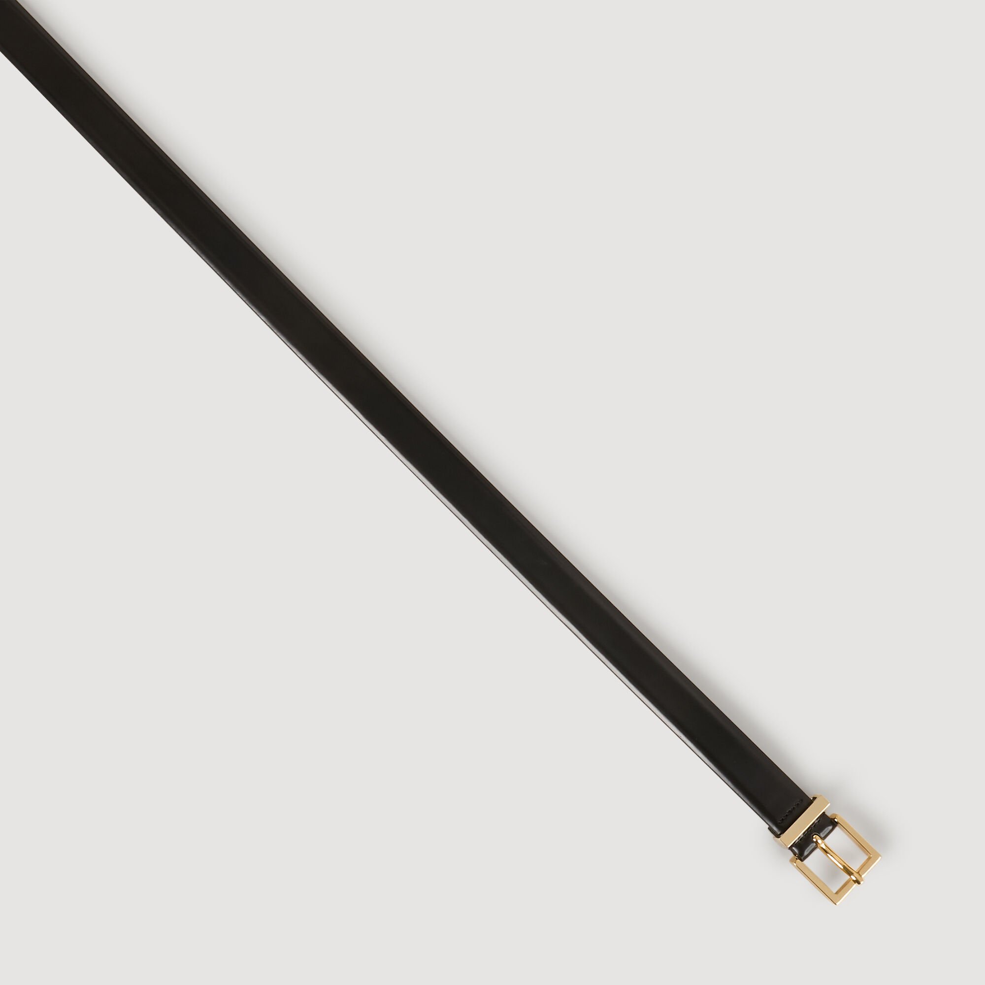 Smooth leather belt