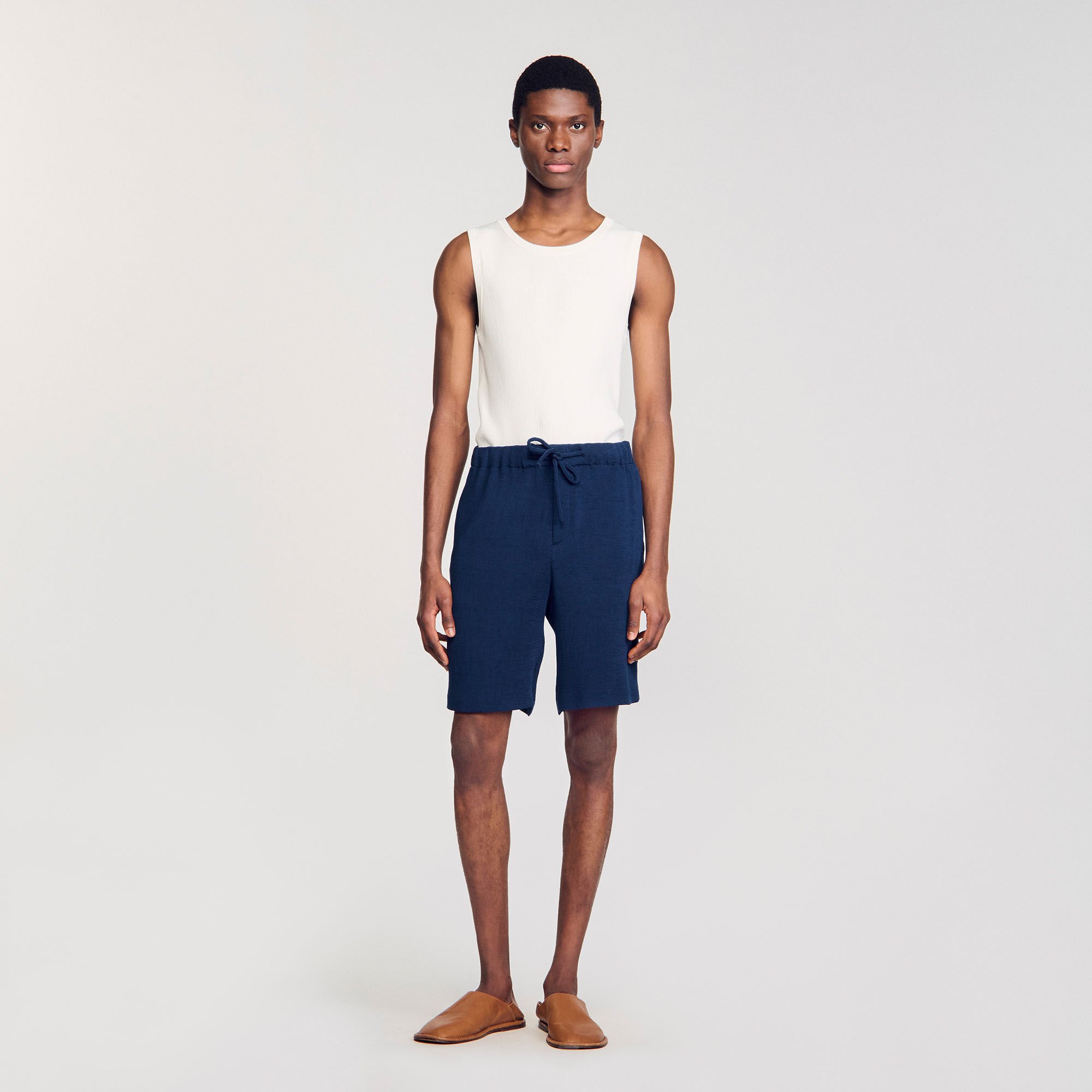 Pleated Bermuda shorts