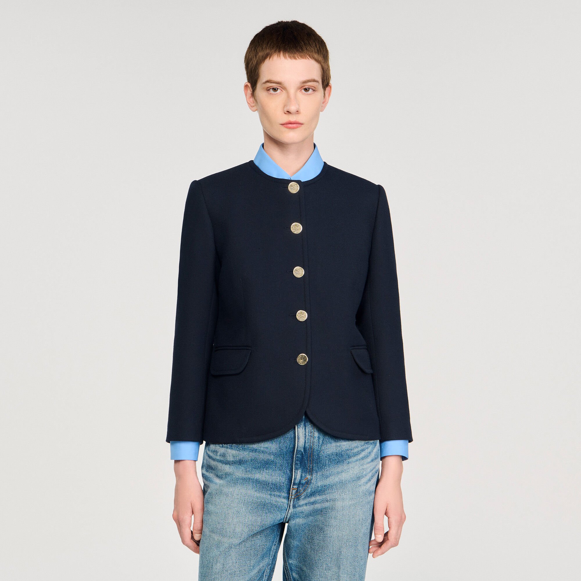 Round collar jacket