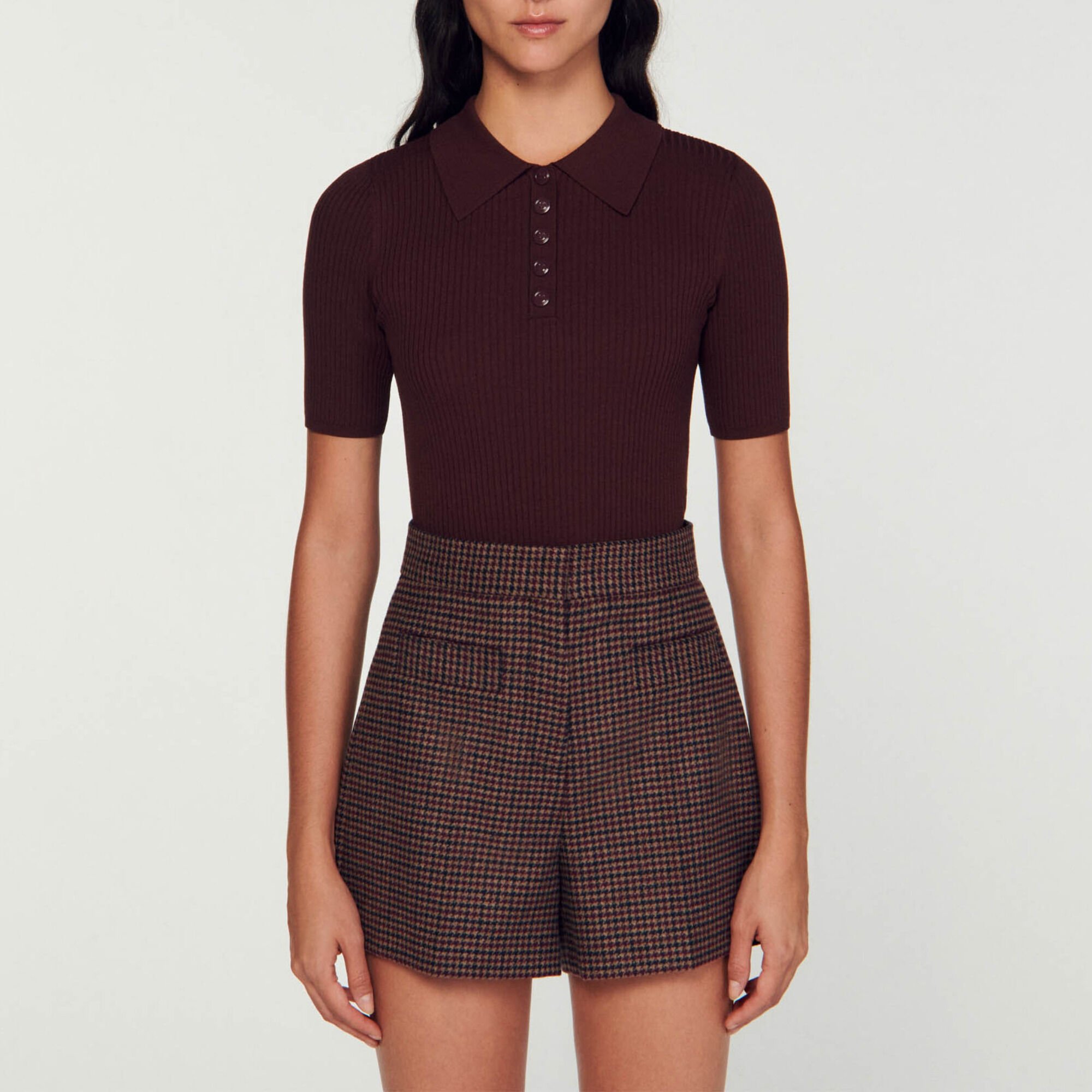 Short-sleeved polo neck sweater
