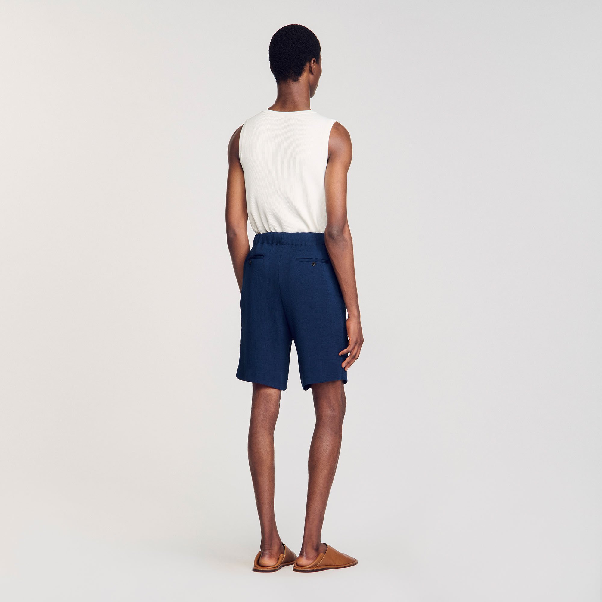 Pleated Bermuda shorts