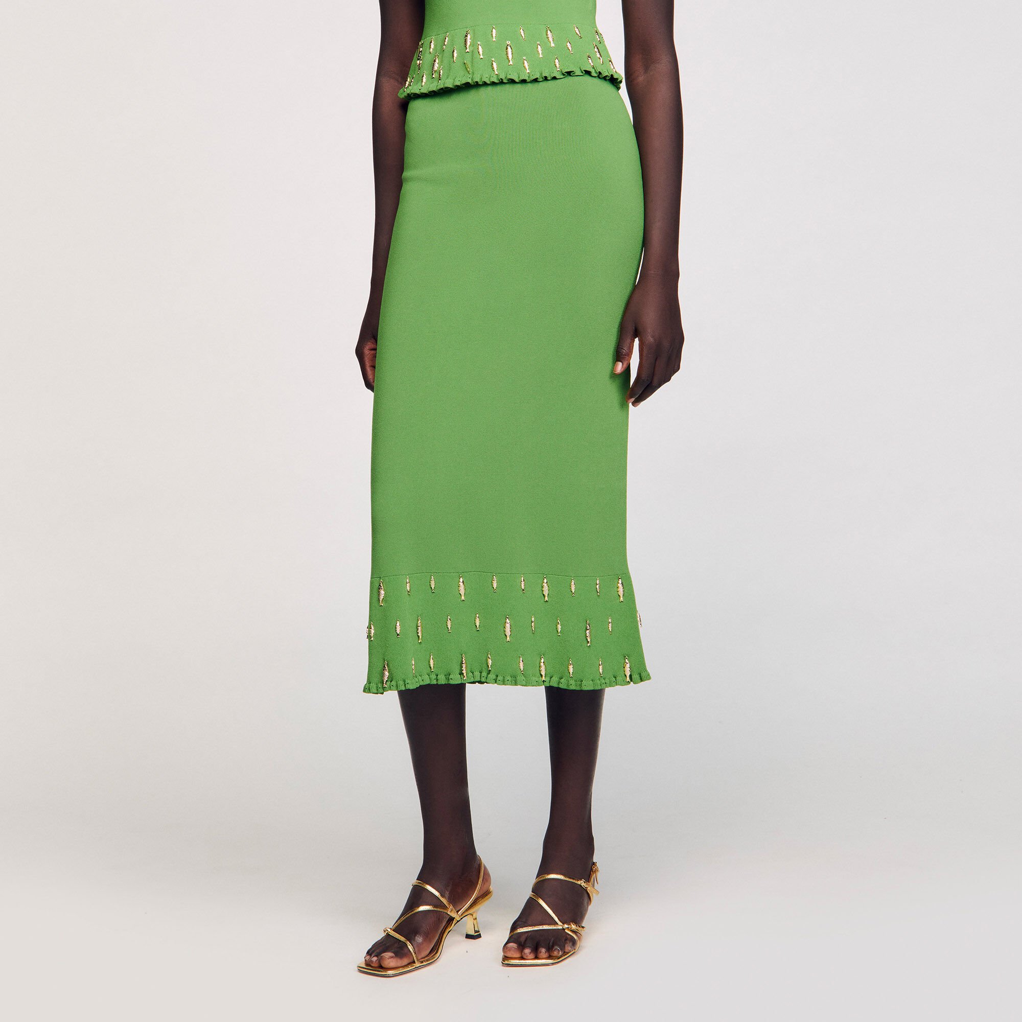 Maxi knit skirt with charms
