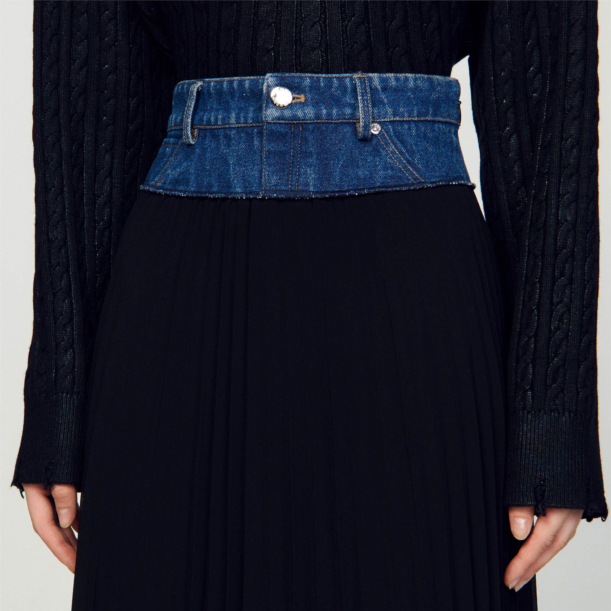Pleated denim store skirt easy