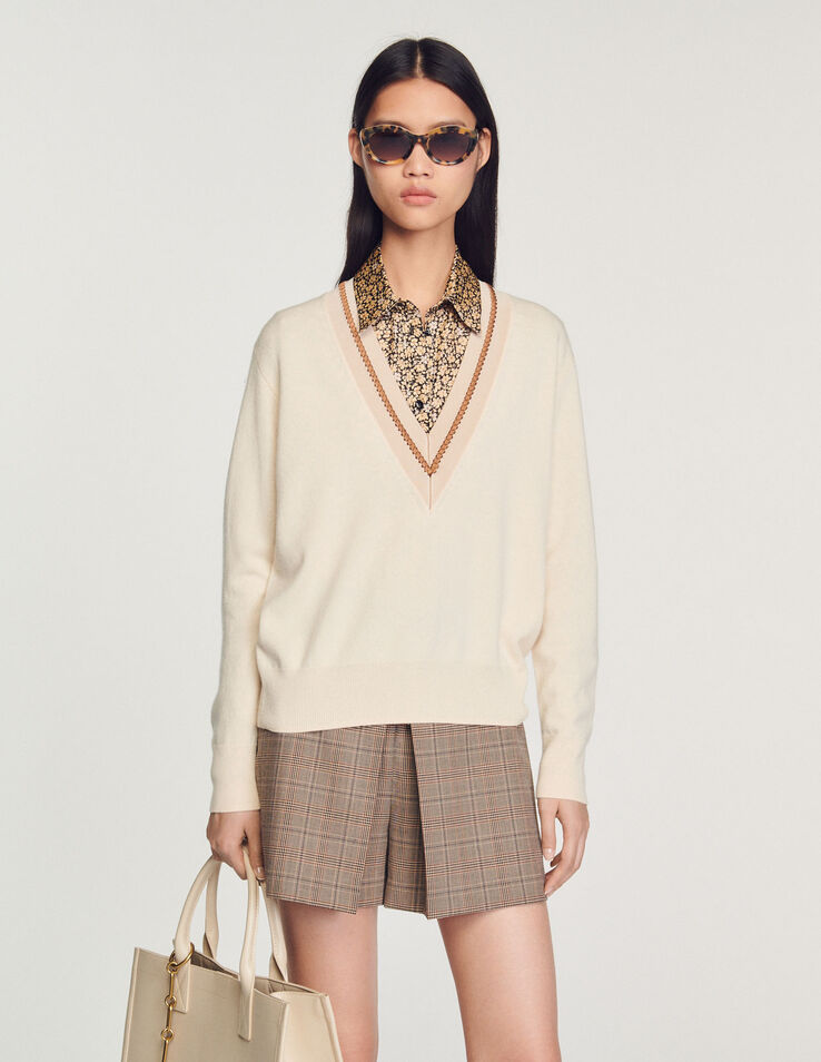 Bridget Sweater with contrasting V-neck - See All | Sandro Paris