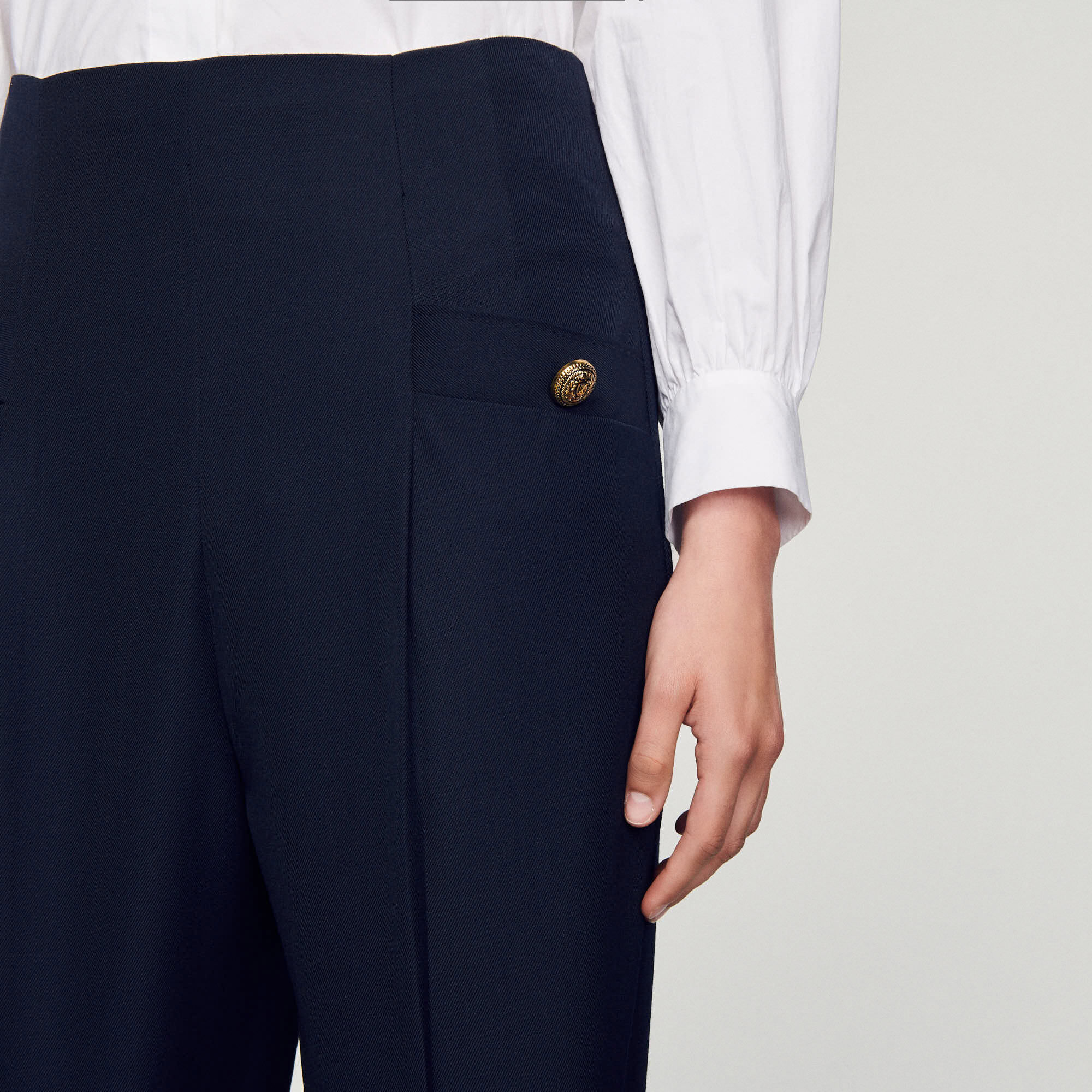 Wide-leg pants Select a size and Login to add to Wish list