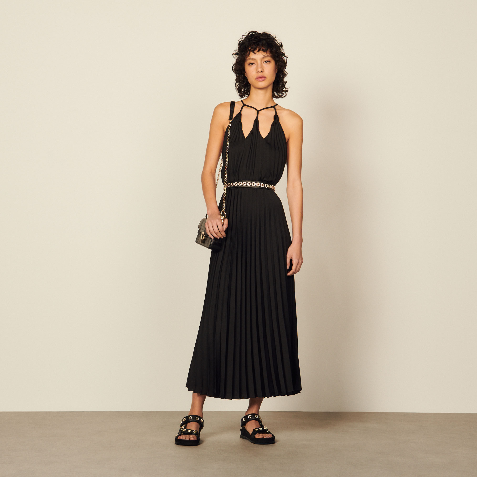 Mid-length two-tone knit dress - Dresses | Sandro Paris