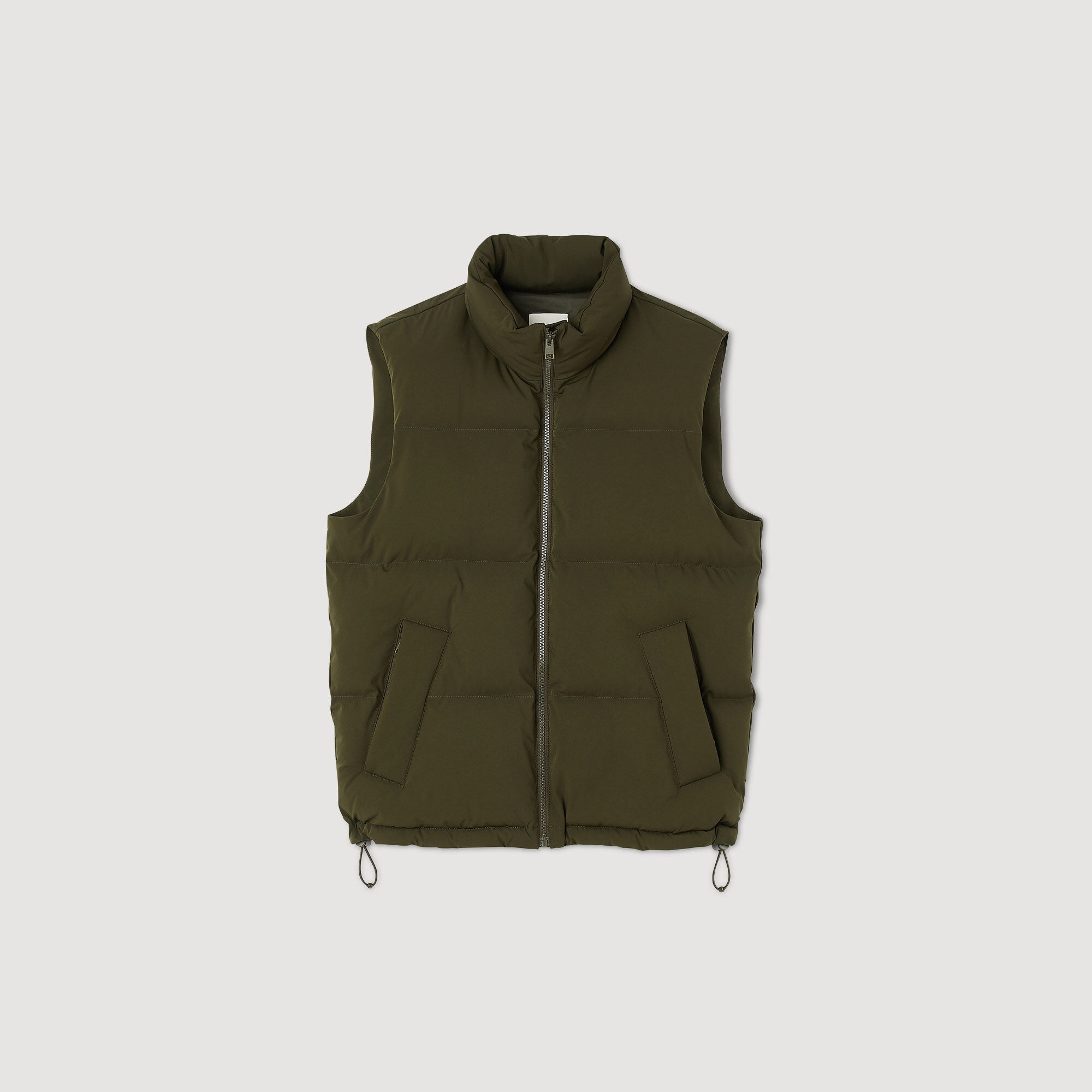 Sleeveless puffer jacket