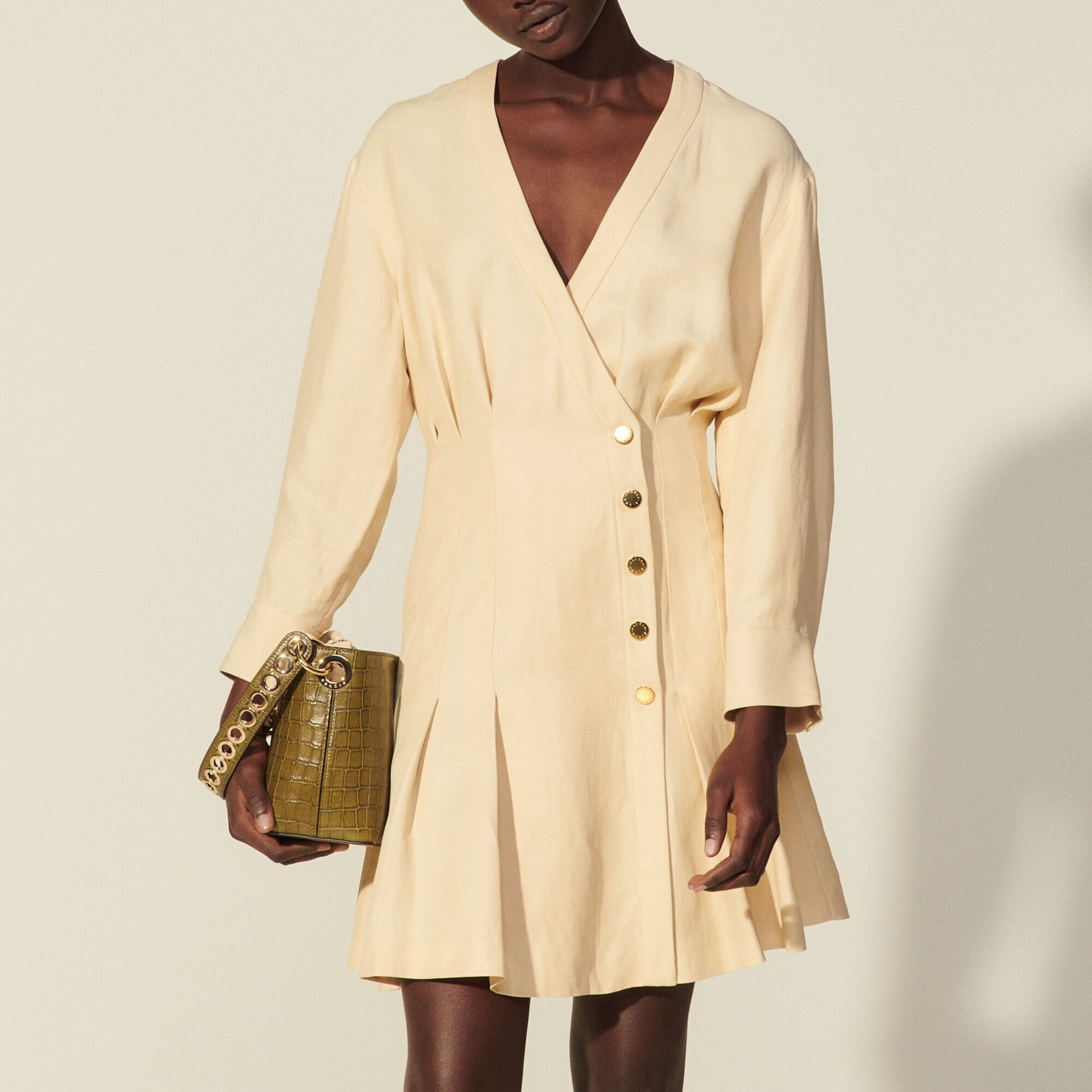 Short linen dress with press studs