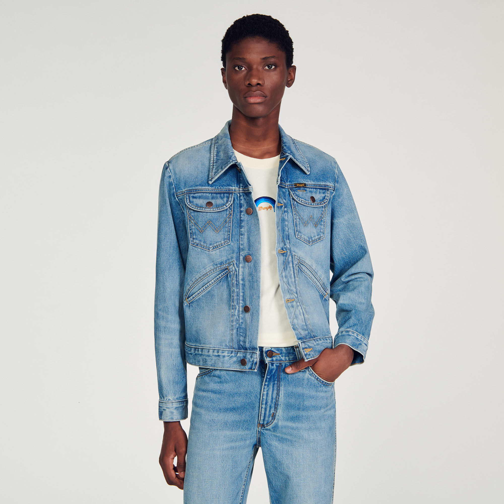 Washed Jacket SANDROxWRANGLER faded jacket - Jackets | Sandro Paris