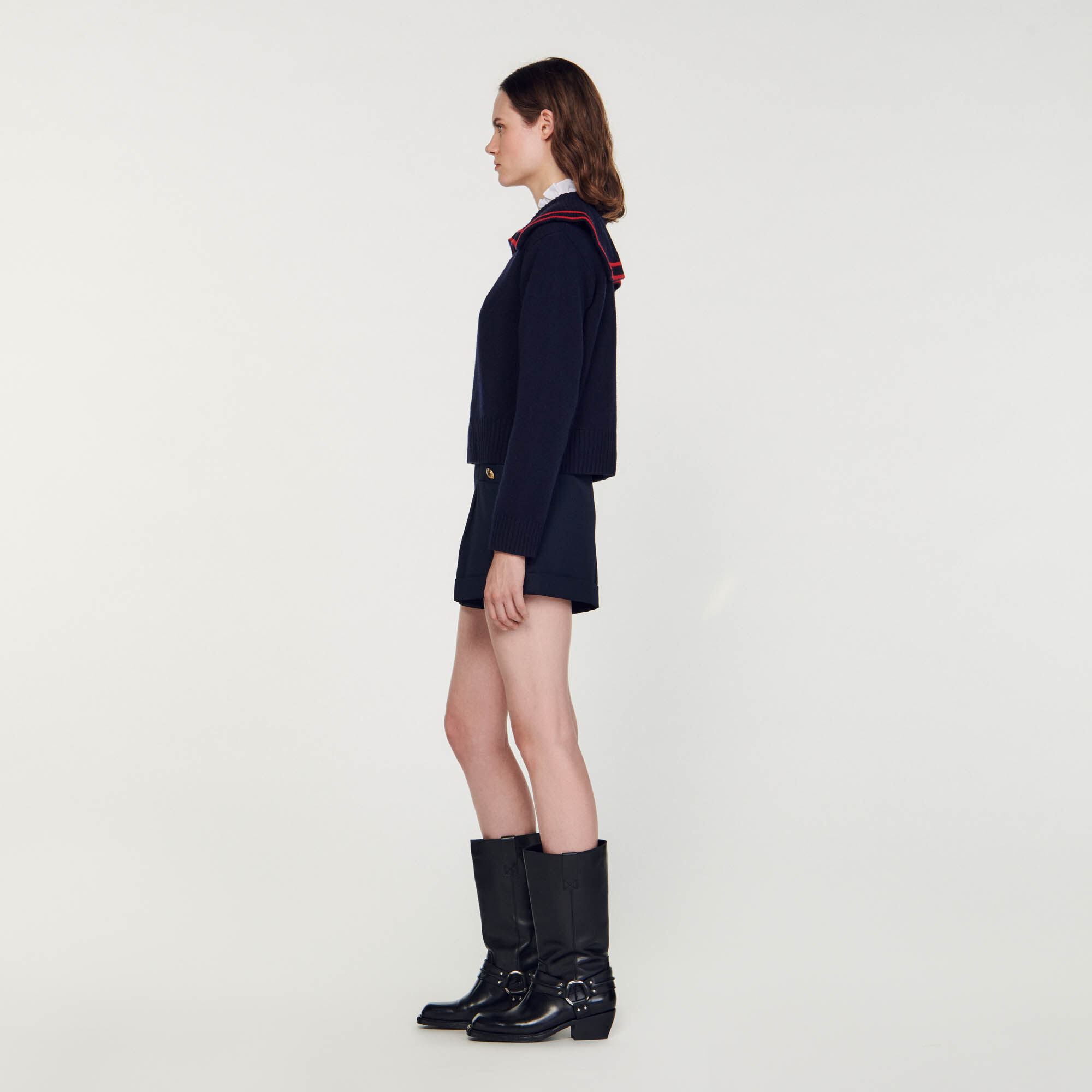 Collar with sweater top